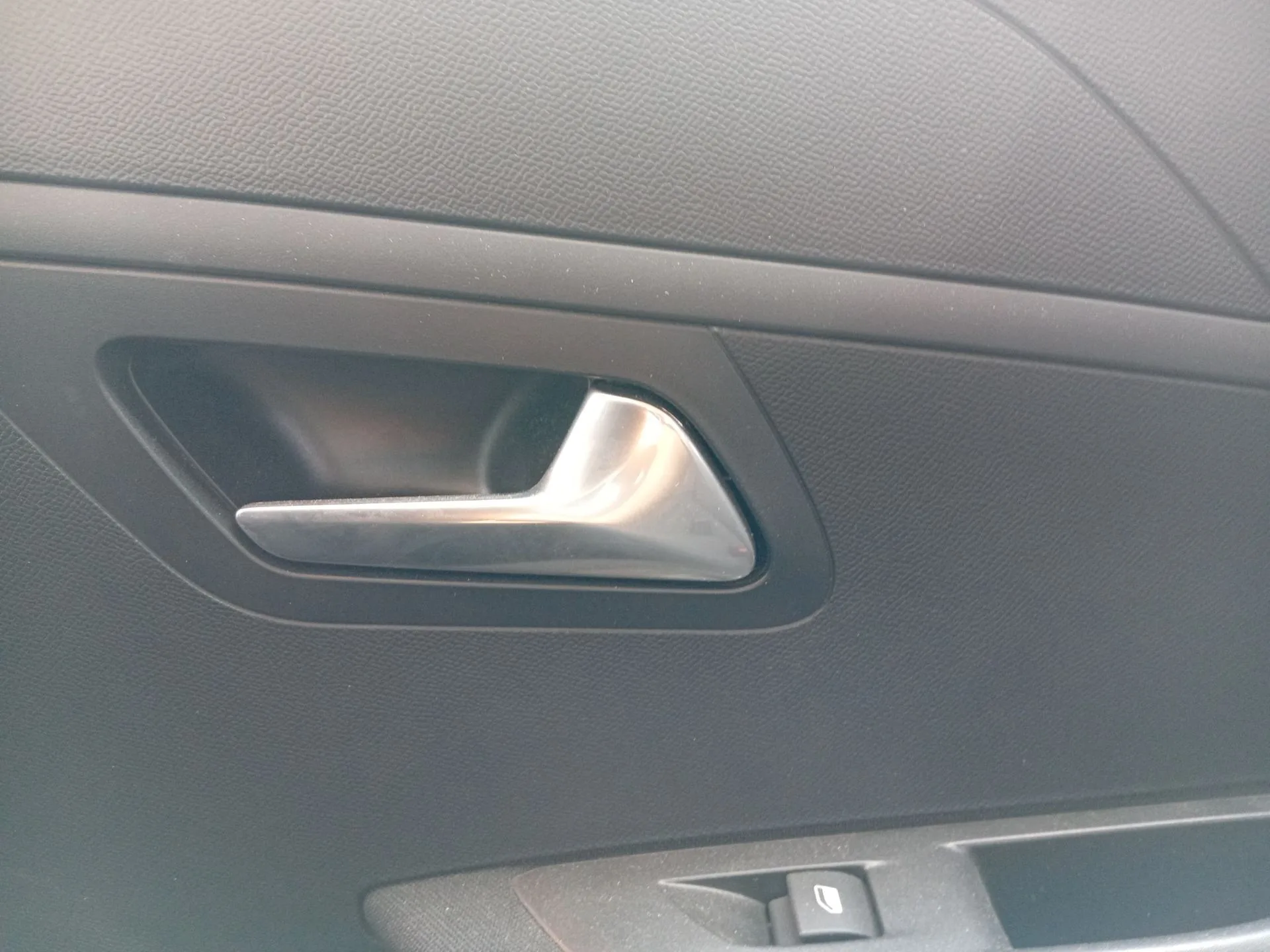 Maneta Interior Trasera Derecha para Peugeot 208 Ii (Ub_, Up_, Uw_, Uj_)