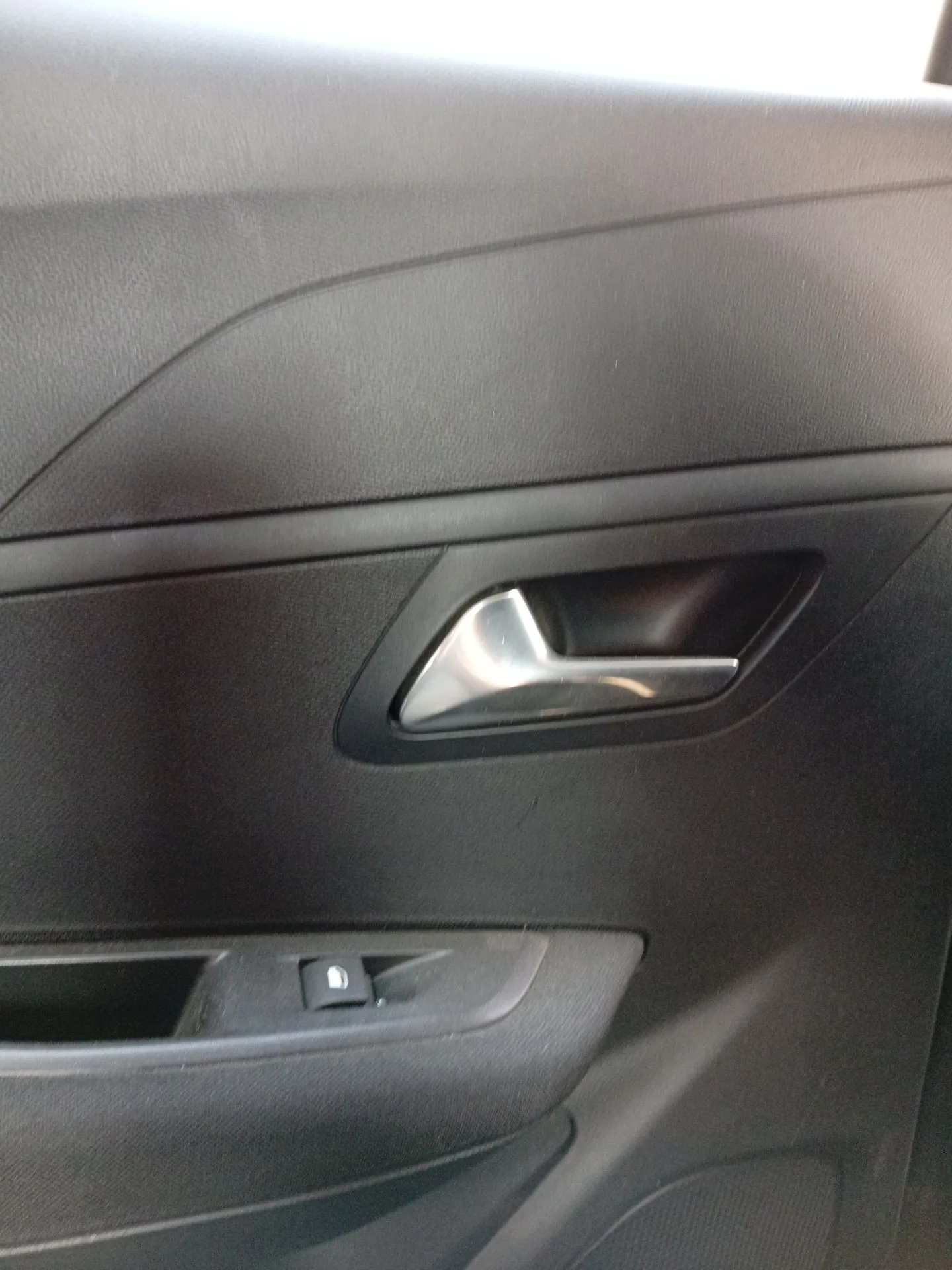 Maneta Interior Trasera Izquierda para Peugeot 208 Ii (Ub_, Up_, Uw_, Uj_)