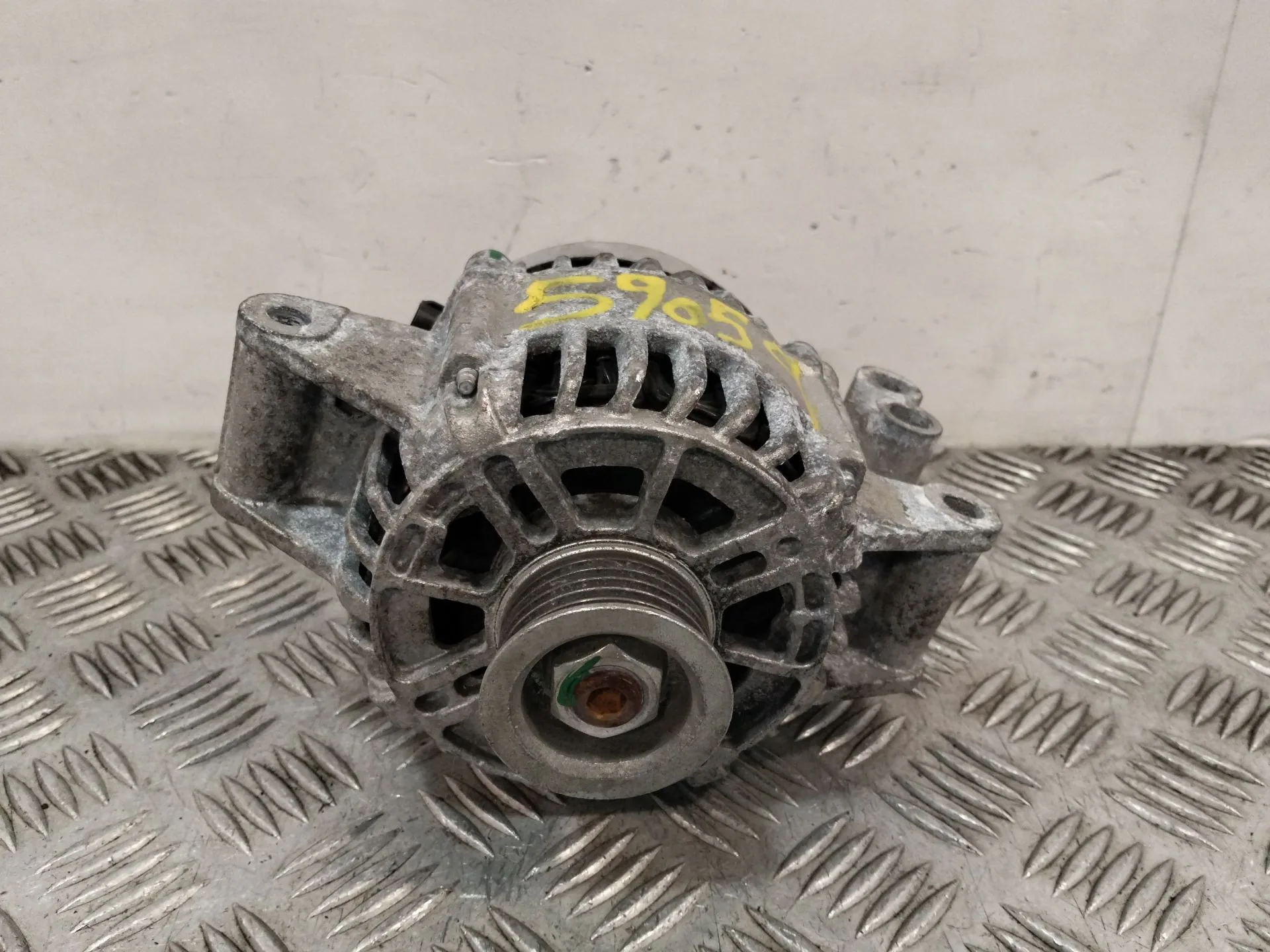 Alternador para Ford Fiesta V (Jh_, Jd_)