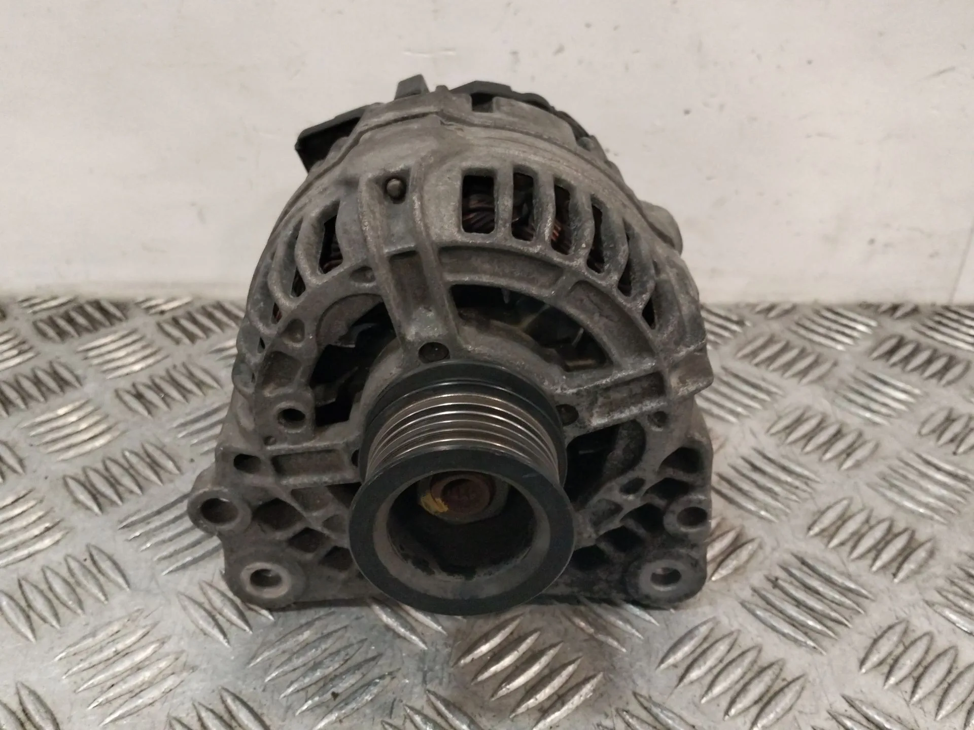Alternador para Volkswagen Lupo I (6X1, 6E1)