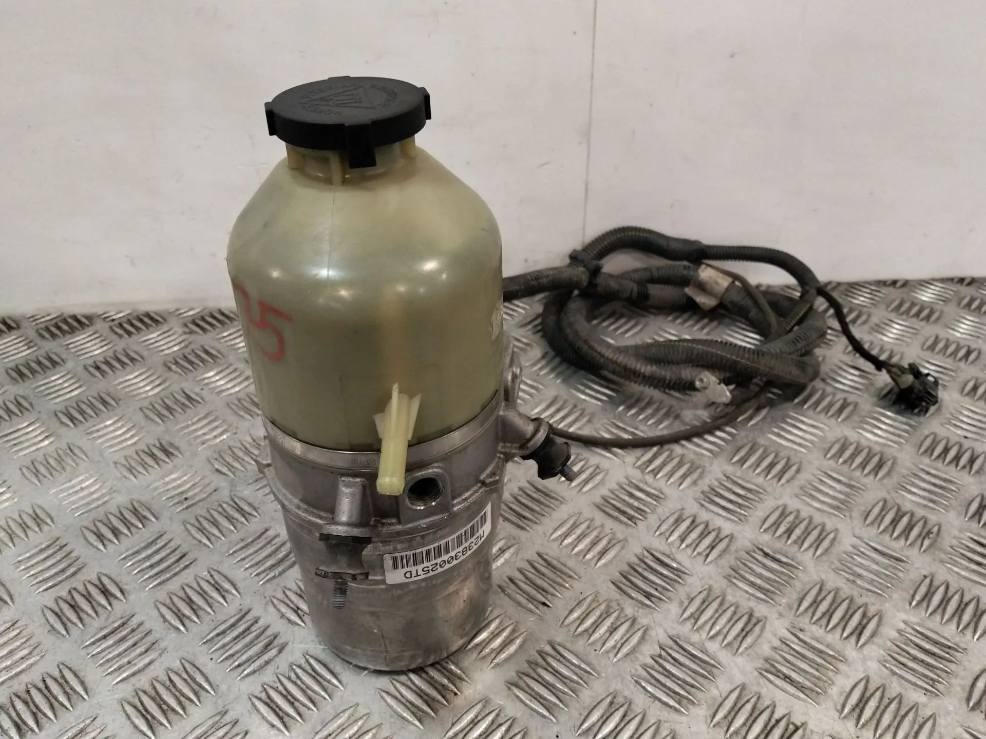 Bomba Direccion para Opel Zafira / Zafira Family B (A05)