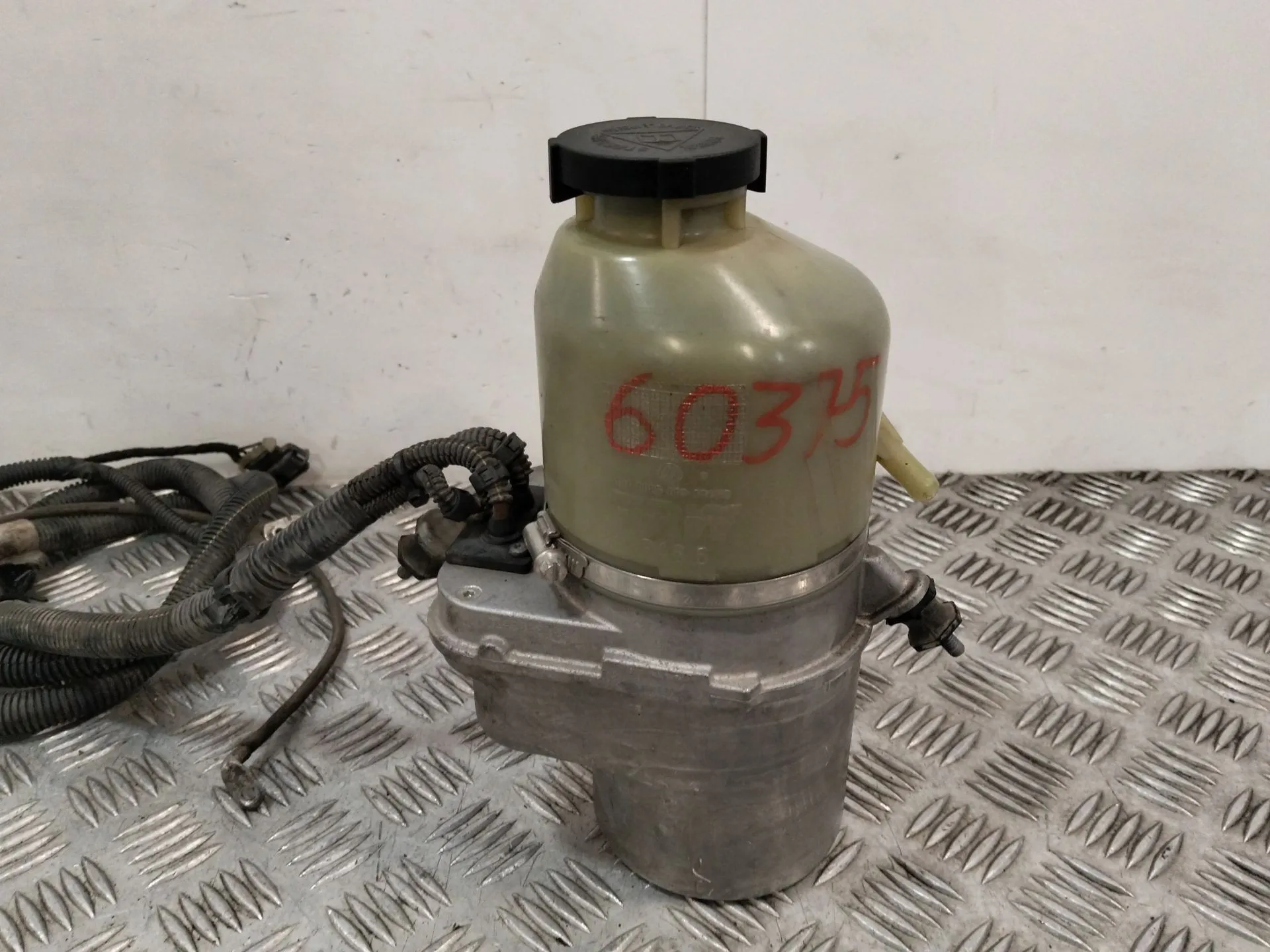 Bomba Direccion para Opel Zafira / Zafira Family B (A05)