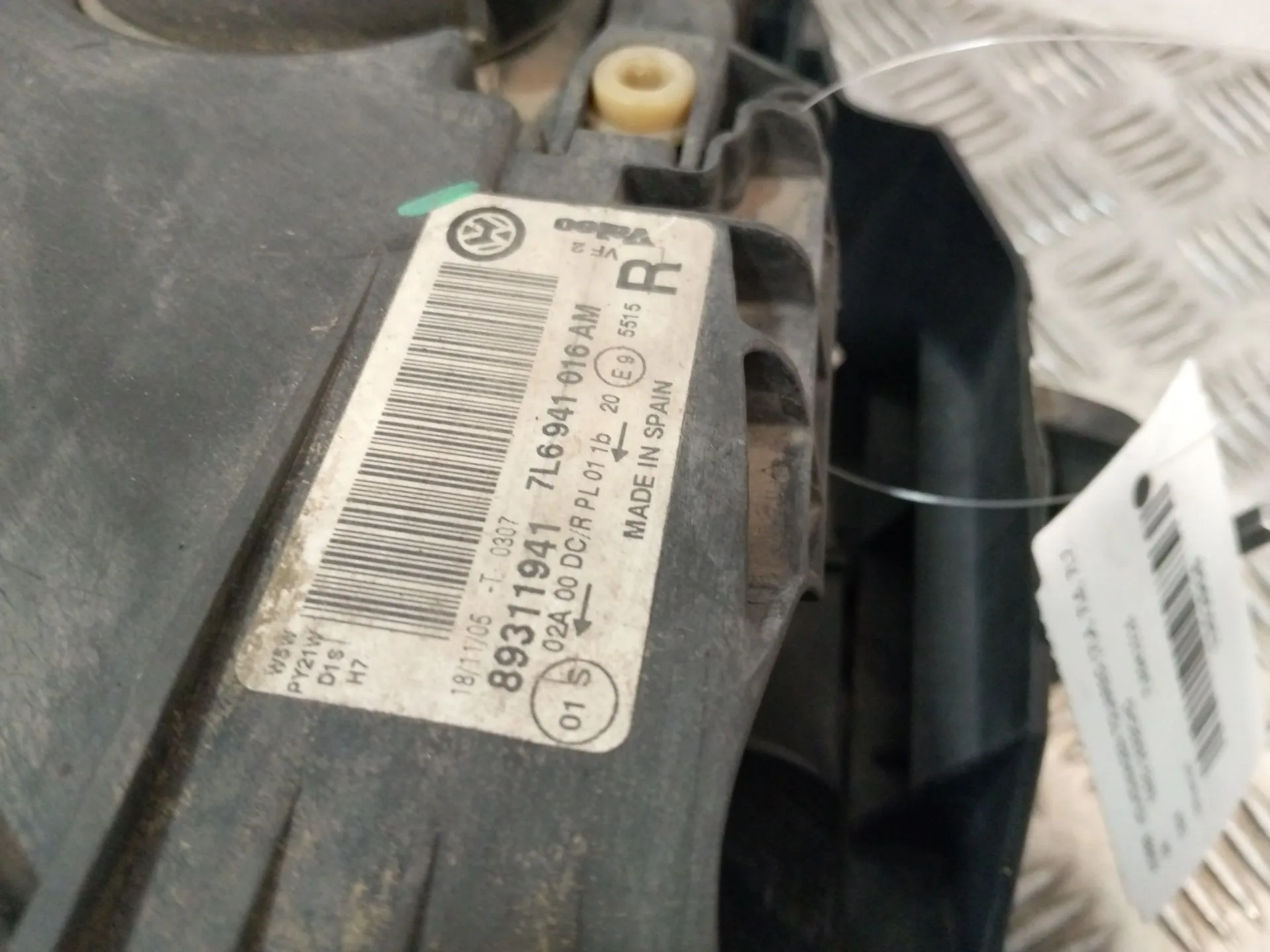 Faro Derecho para Volkswagen Touareg (7La, 7L6, 7L7)