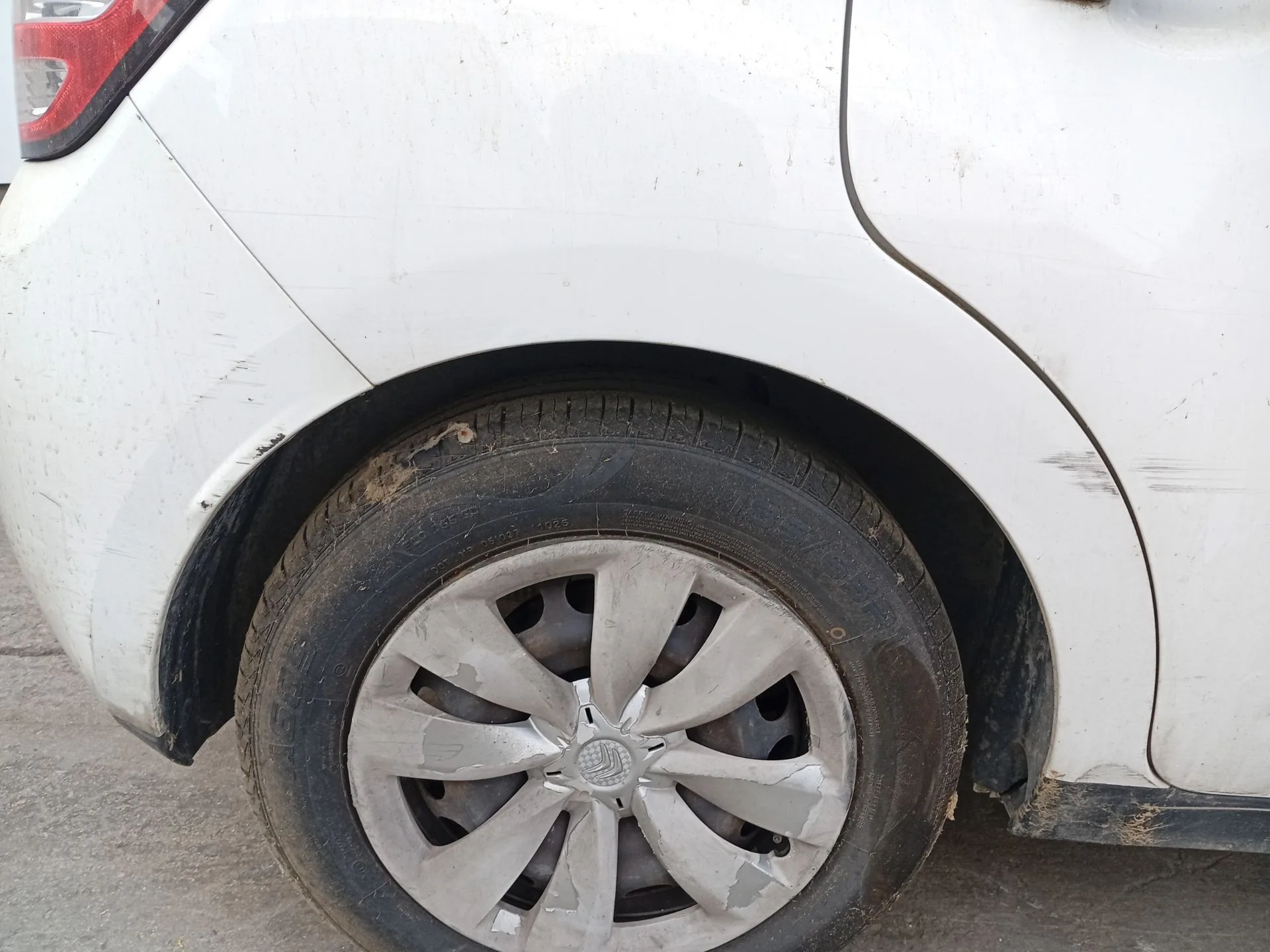 Paso De Rueda Trasero Derecho para Citroën C3 Ii (Sc_)