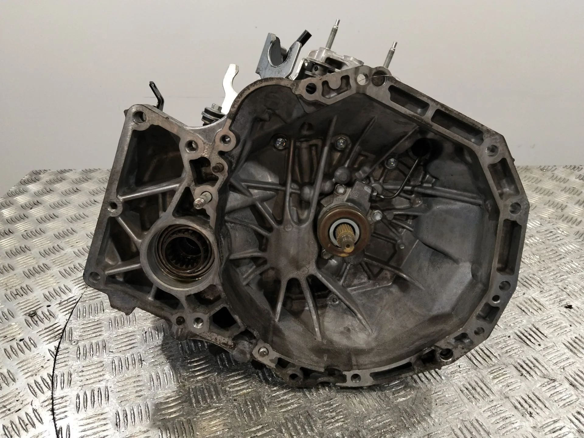 Caja Cambios para Suzuki Vitara (Ly)