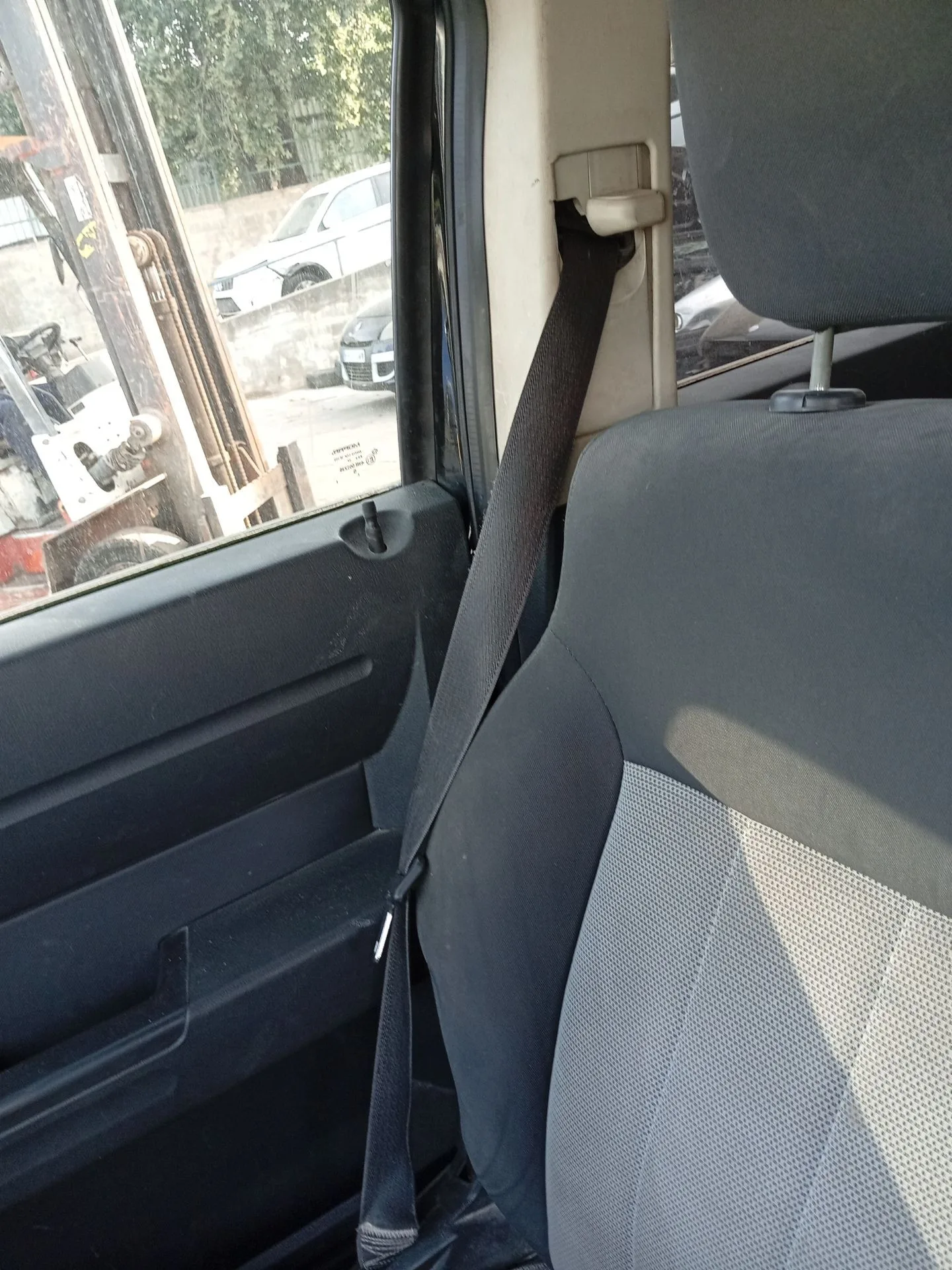 Cinturon Seguridad Delantero Derecho para Dodge Nitro