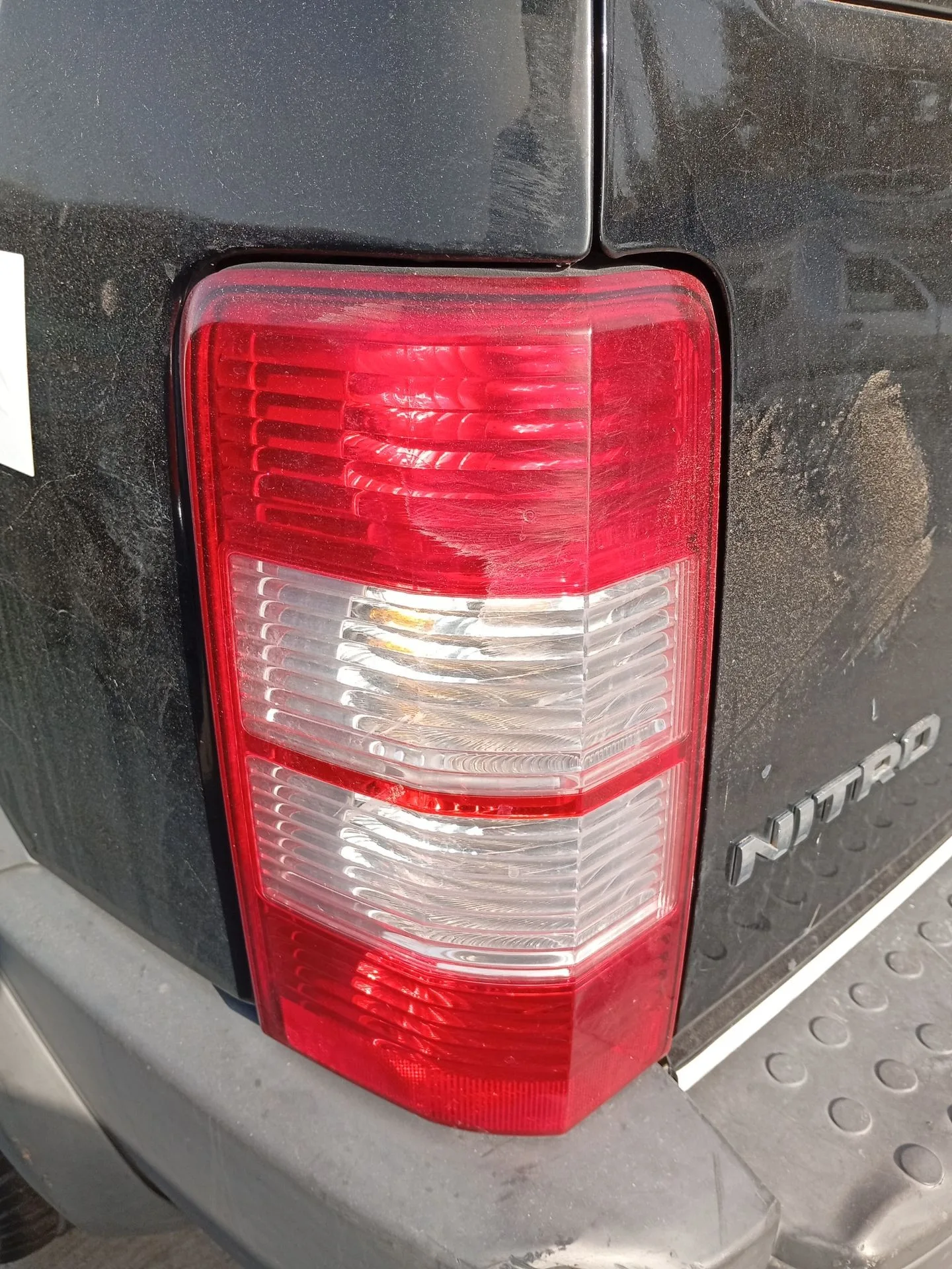 Piloto Trasero Izquierdo para Dodge Nitro