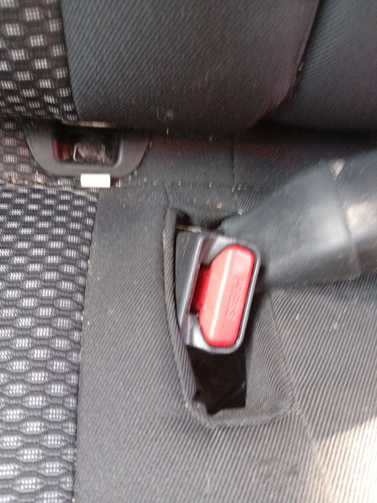 Enganche Cinturon Trasero Derecho para Suzuki Vitara (Ly)