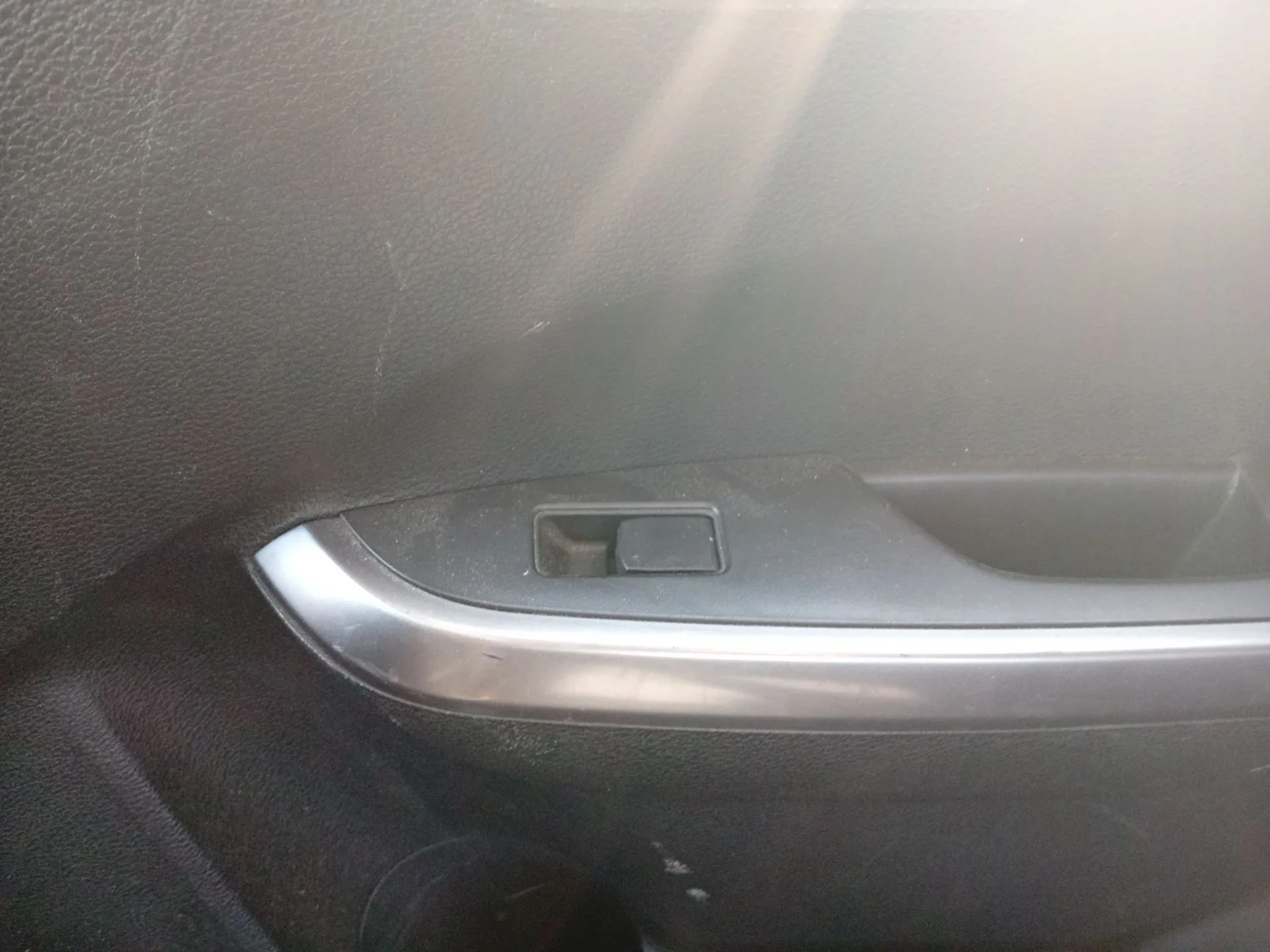 Mando Elevalunas Trasero Derecho para Suzuki Vitara (Ly)