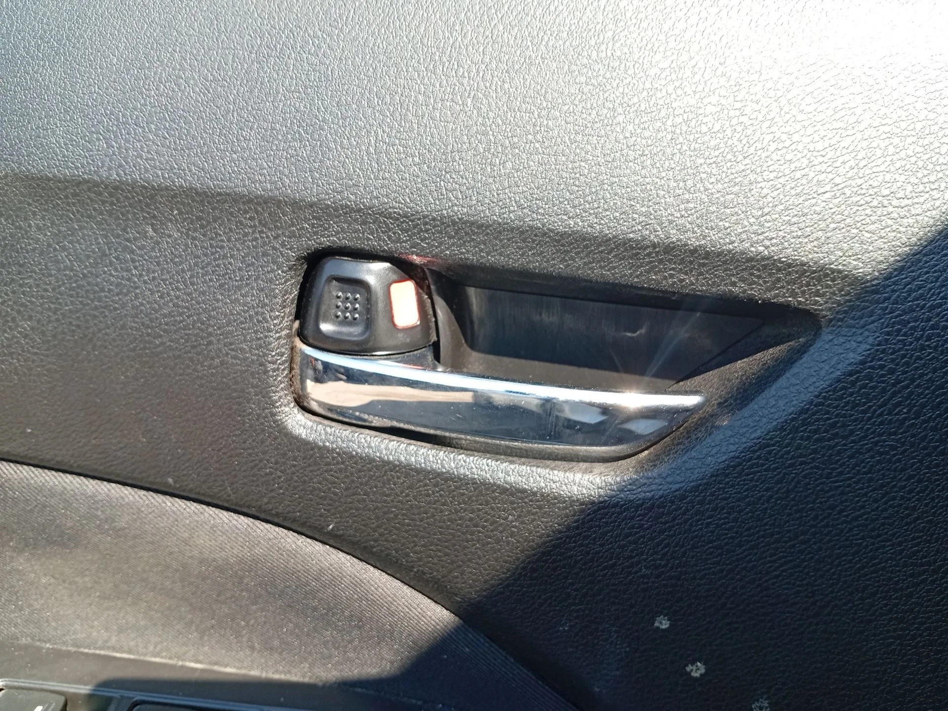 Maneta Interior Delantera Izquierda para Suzuki Vitara (Ly)