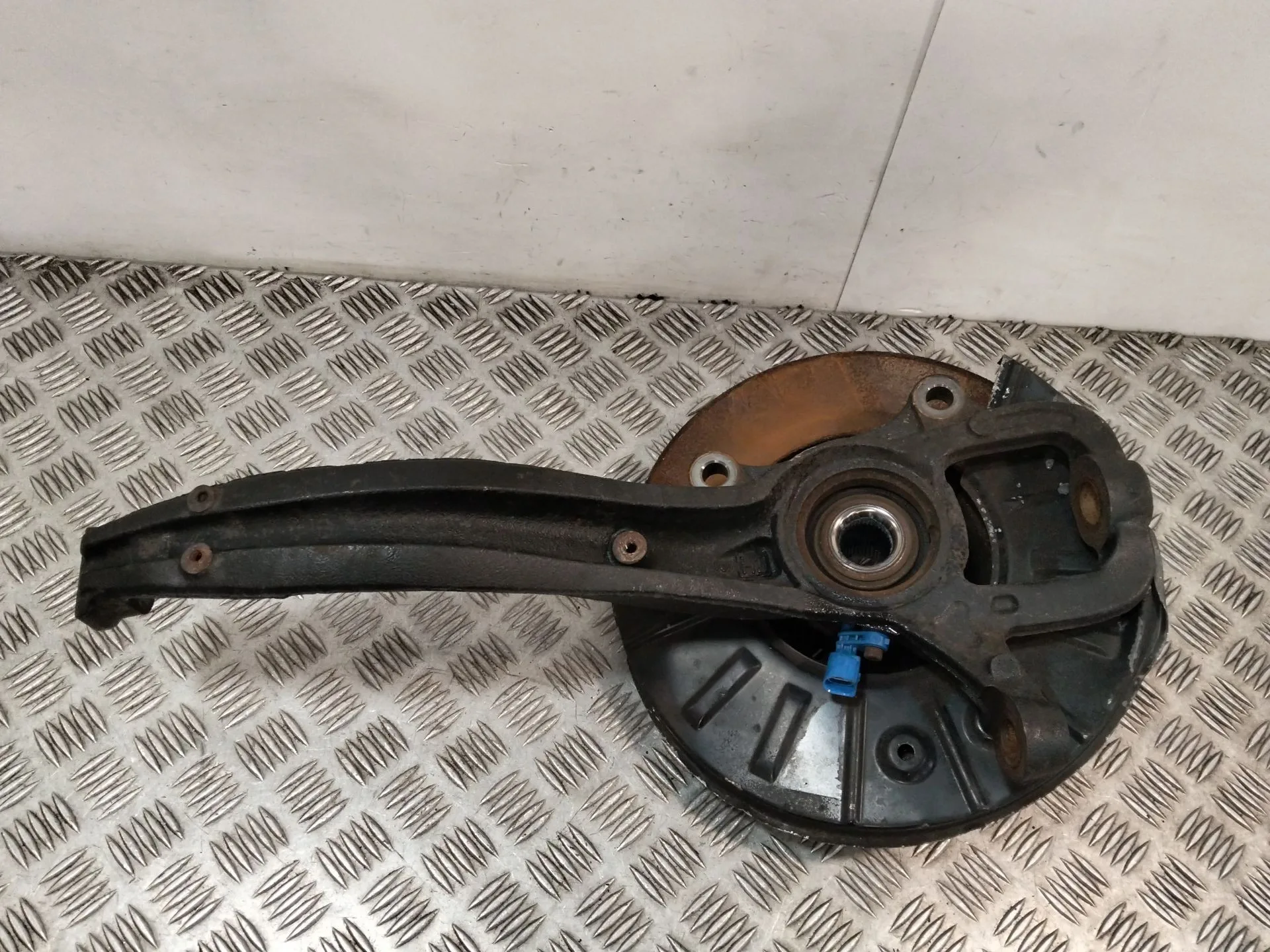 Mangueta Delantera Izquierda para Volkswagen Touareg (7La)