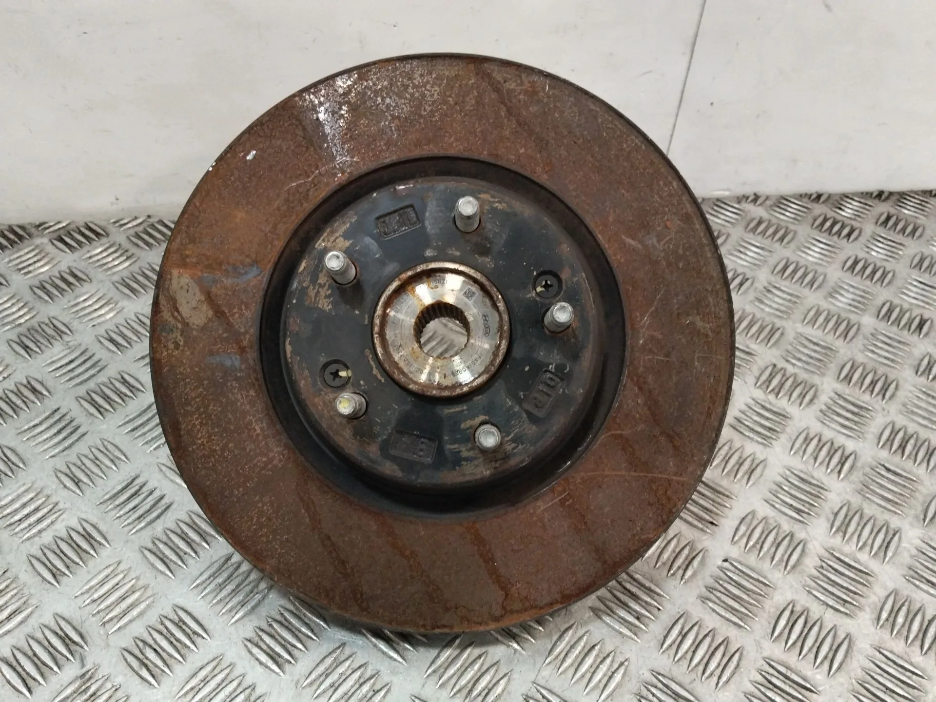 Mangueta Delantera Izquierda para Kia Xceed (Cd)