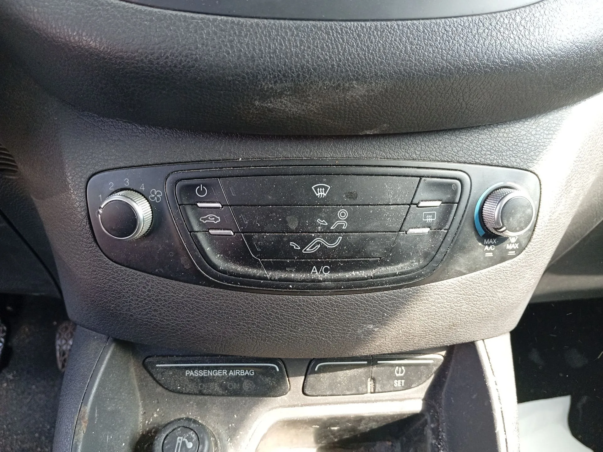 Mando Climatizador para Ford Transit Courier B460 Furgoneta/Monovolumen