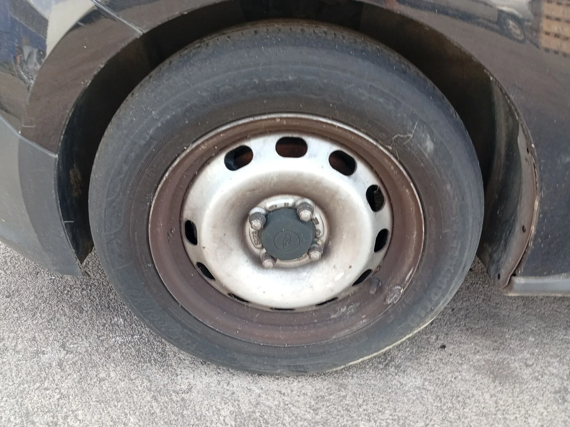 Mangueta Delantera Izquierda para Ford Transit Courier B460 Furgoneta/Monovolumen