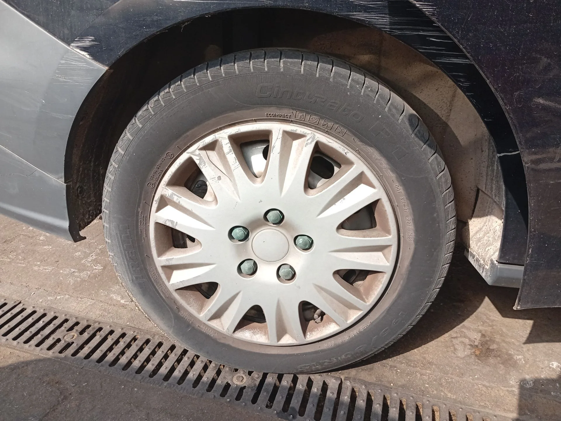 Mangueta Trasera Derecha para Ford Transit Courier B460 Furgoneta/Monovolumen