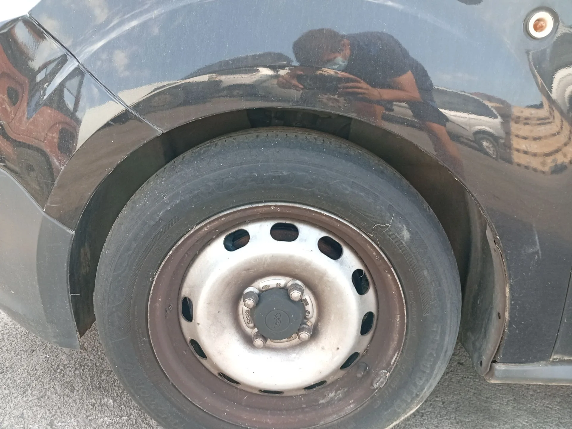 Paso De Rueda Delantero Izquierdo para Ford Transit Courier B460 Furgoneta/Monovolumen