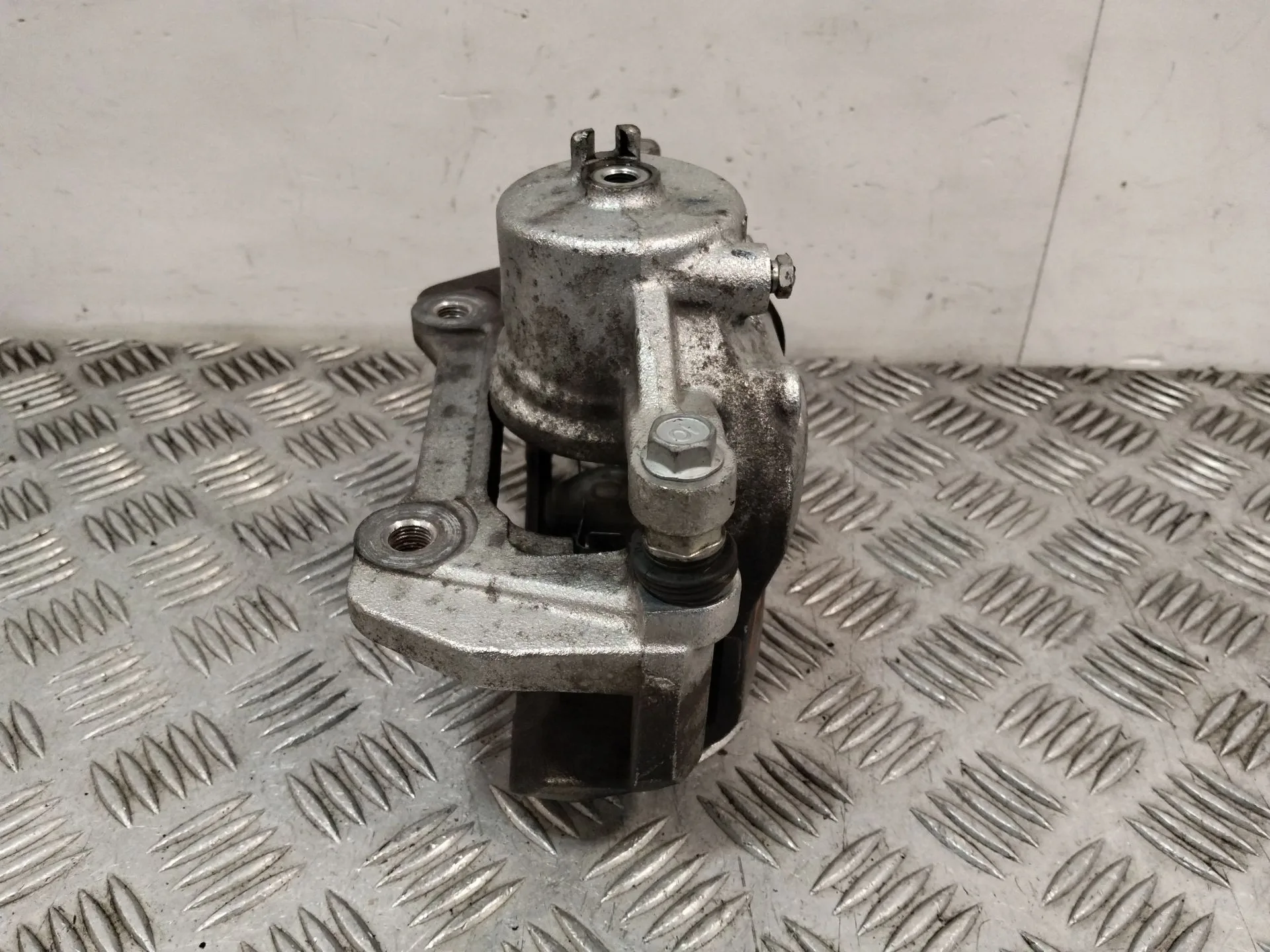 Pinza Freno Delantera Derecha para Kia Xceed (Cd)