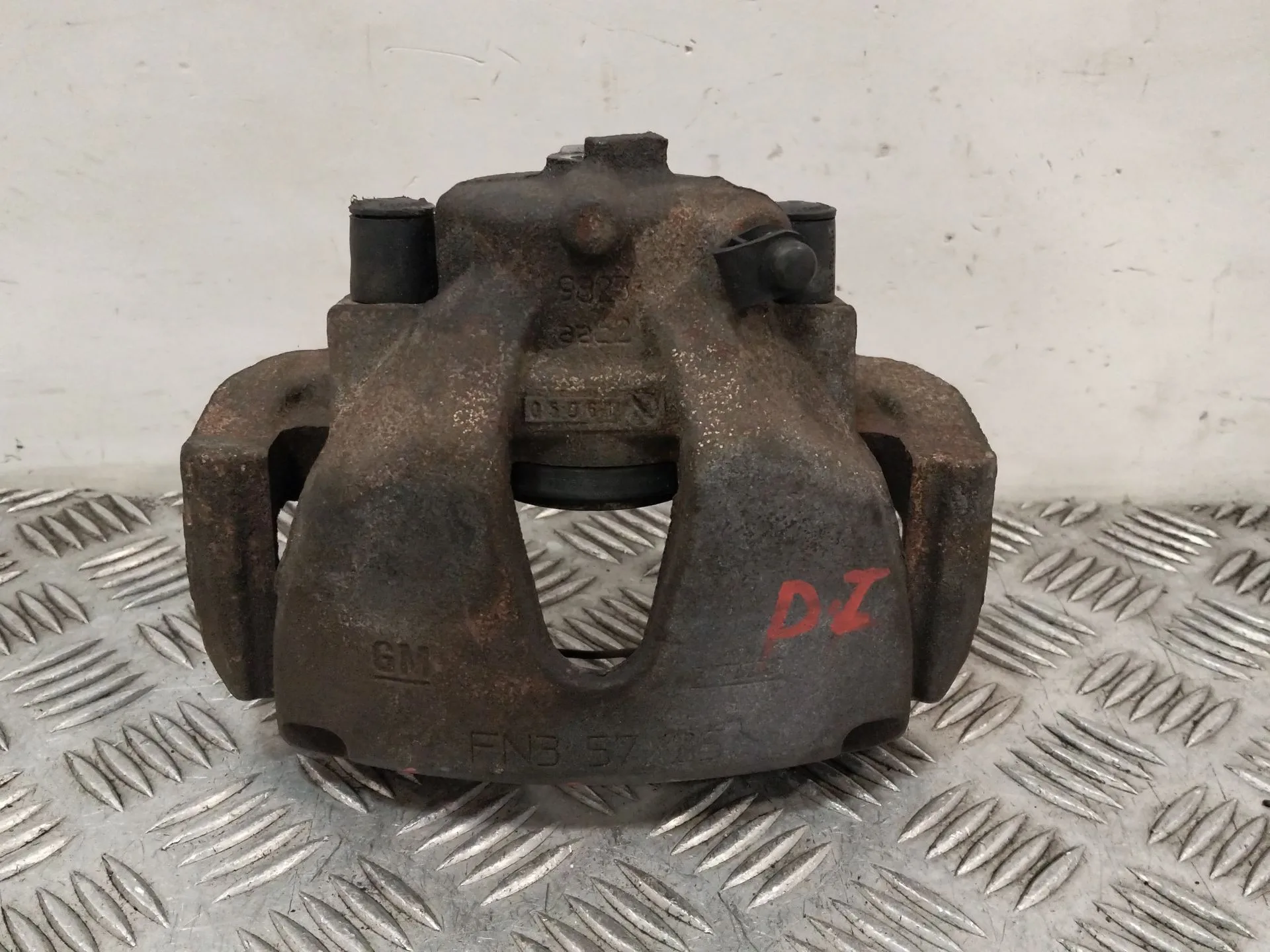 Pinza Freno Delantera Izquierda para Opel Astra H (A04)