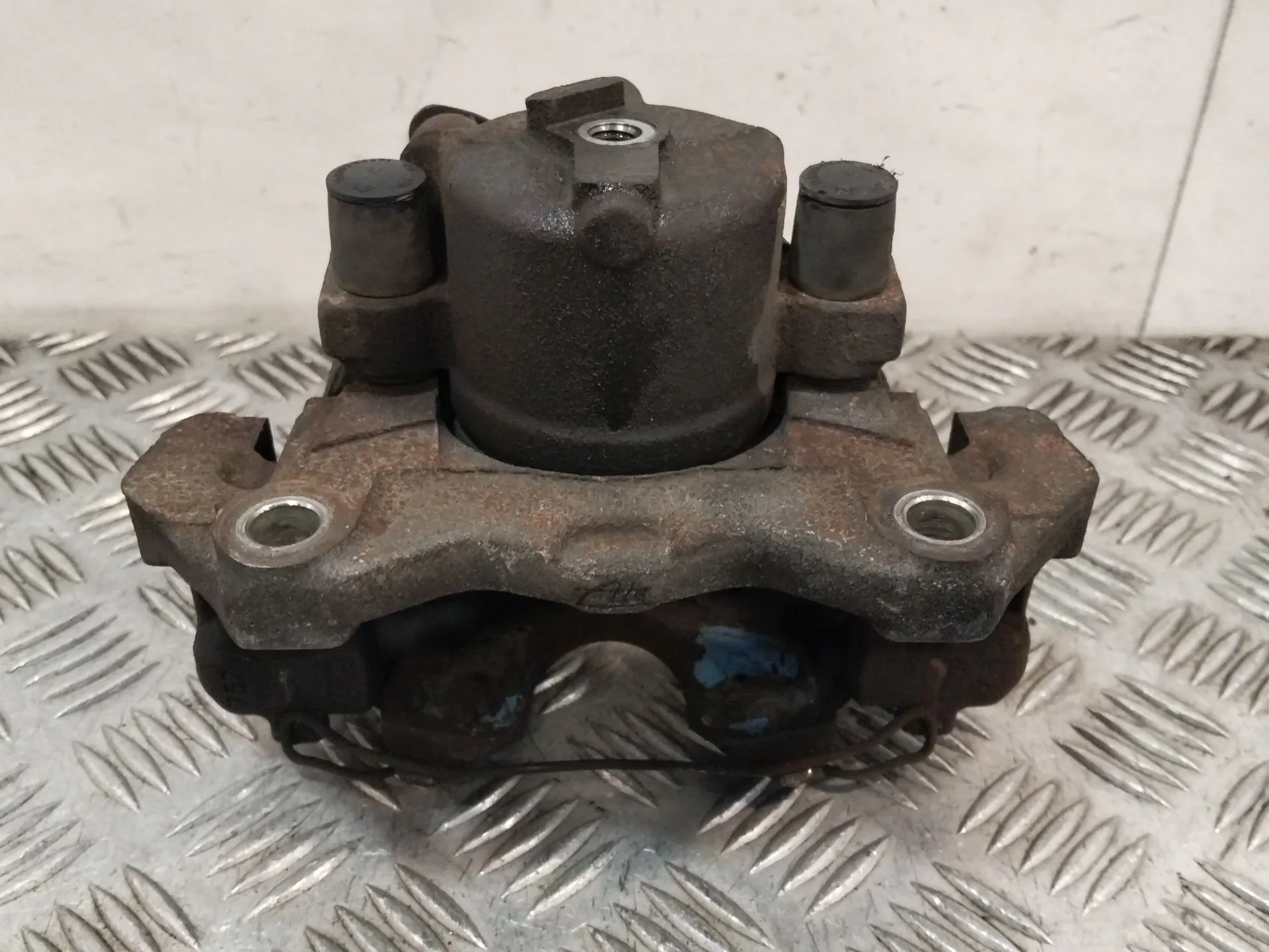 Pinza Freno Delantera Izquierda para Opel Astra H (A04)