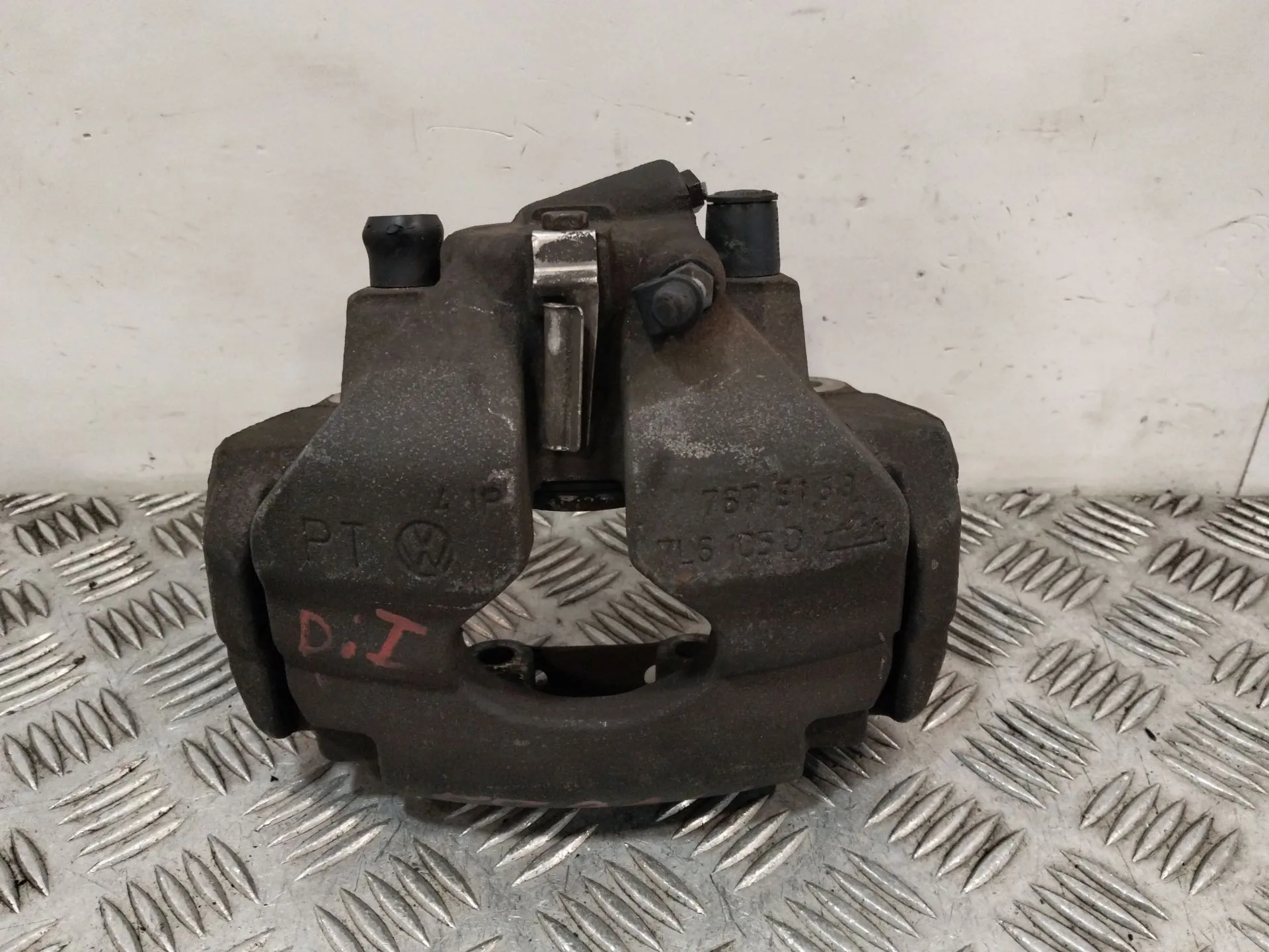 Pinza Freno Delantera Izquierda para Volkswagen Touareg (7La)