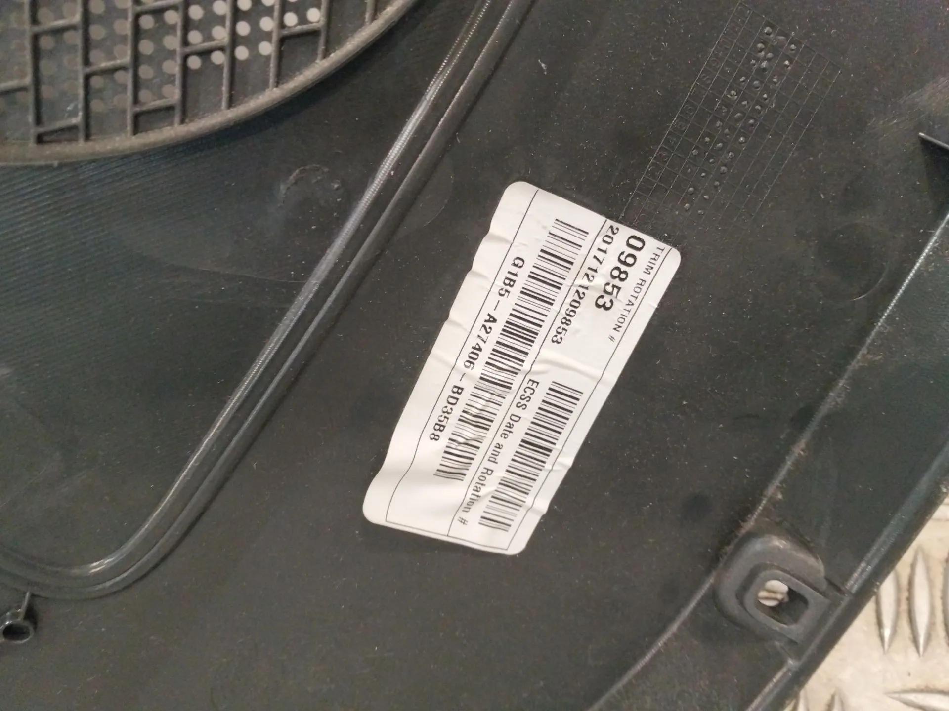 Guarnecido Puerta Trasera Derecha para Ford Ka+