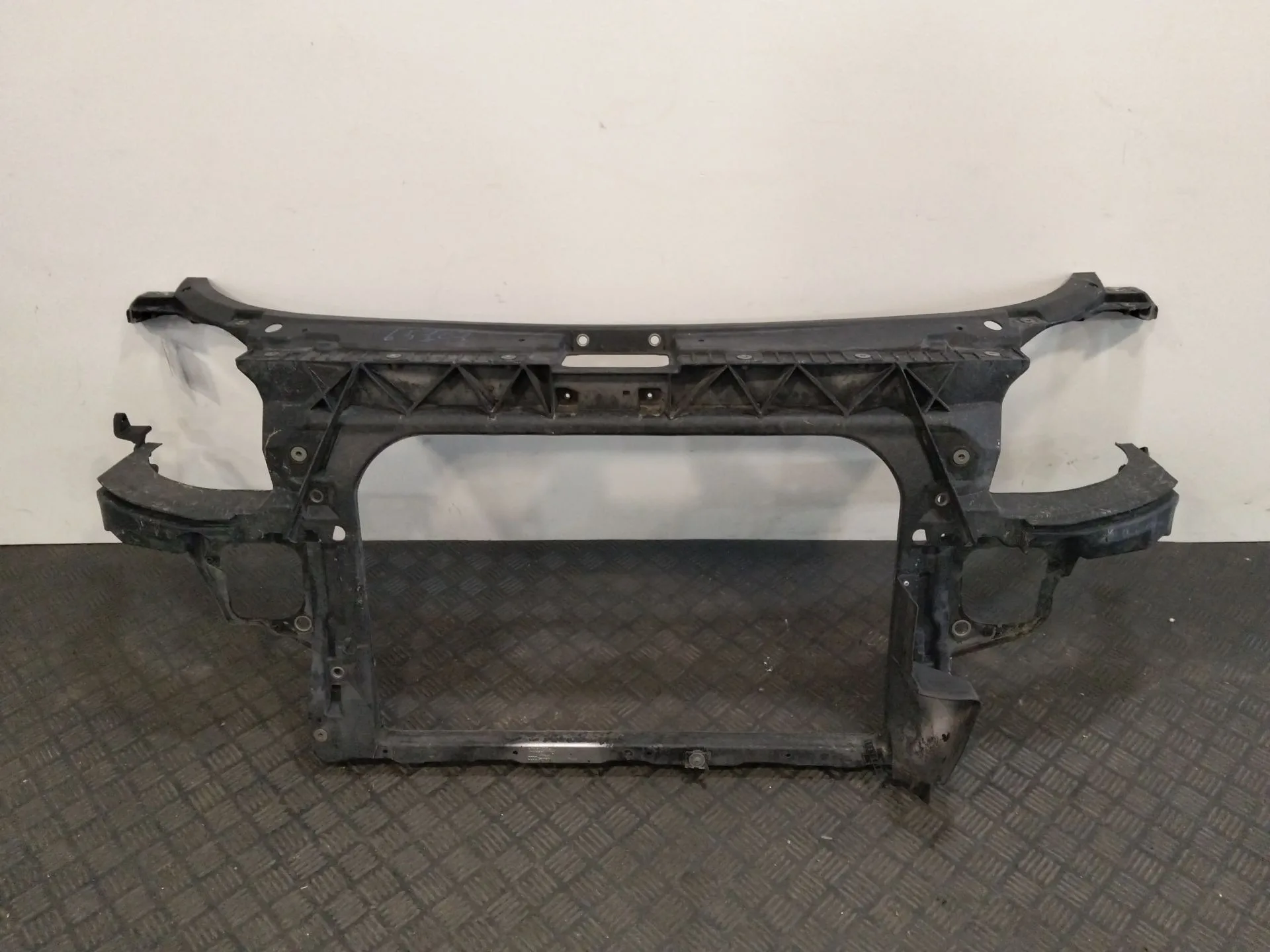 Panel Frontal para Audi A6 C6 (4F2)