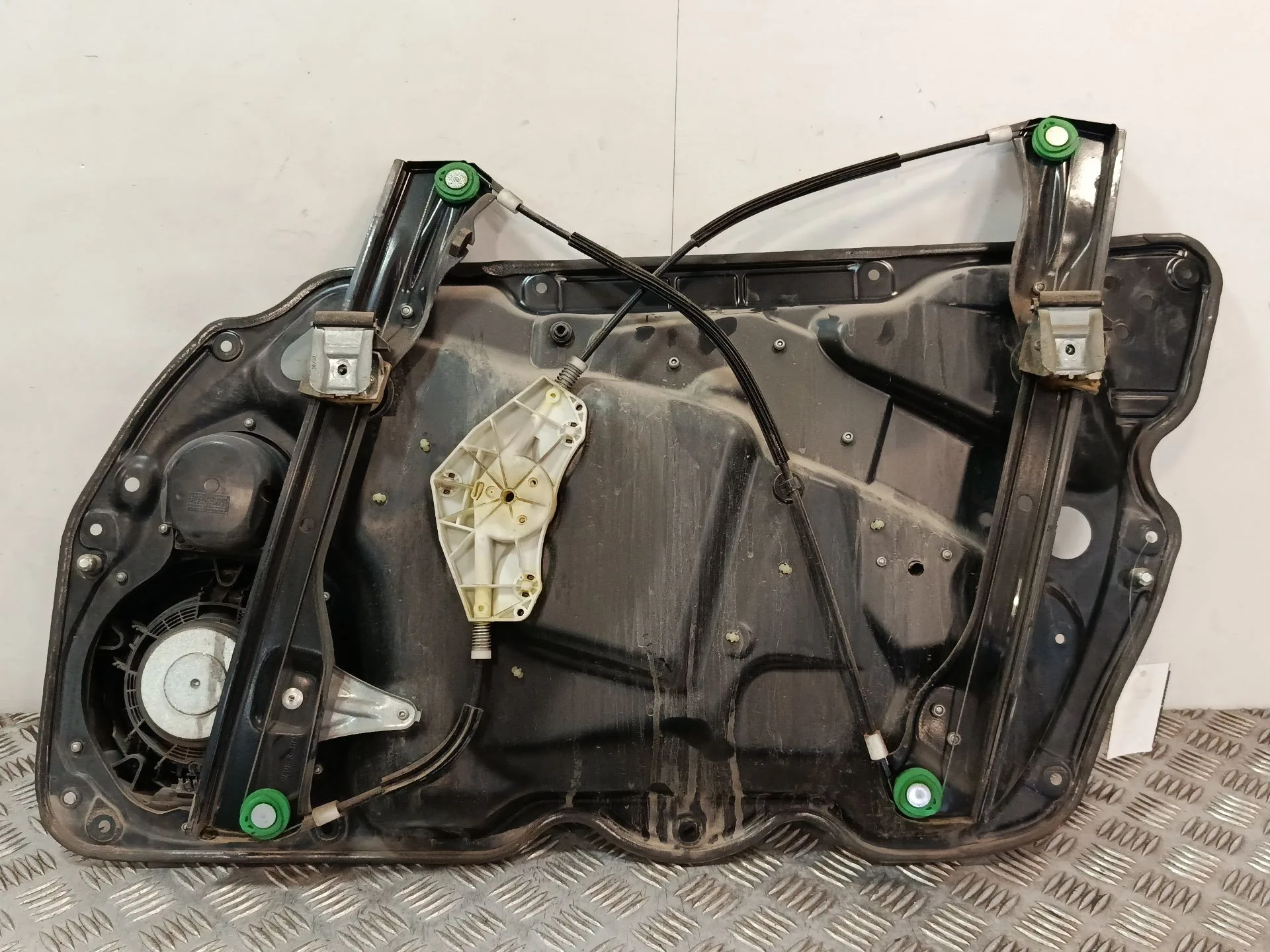 Elevalunas Delantero Izquierdo para Volkswagen Passat B6 Variant (3C5)