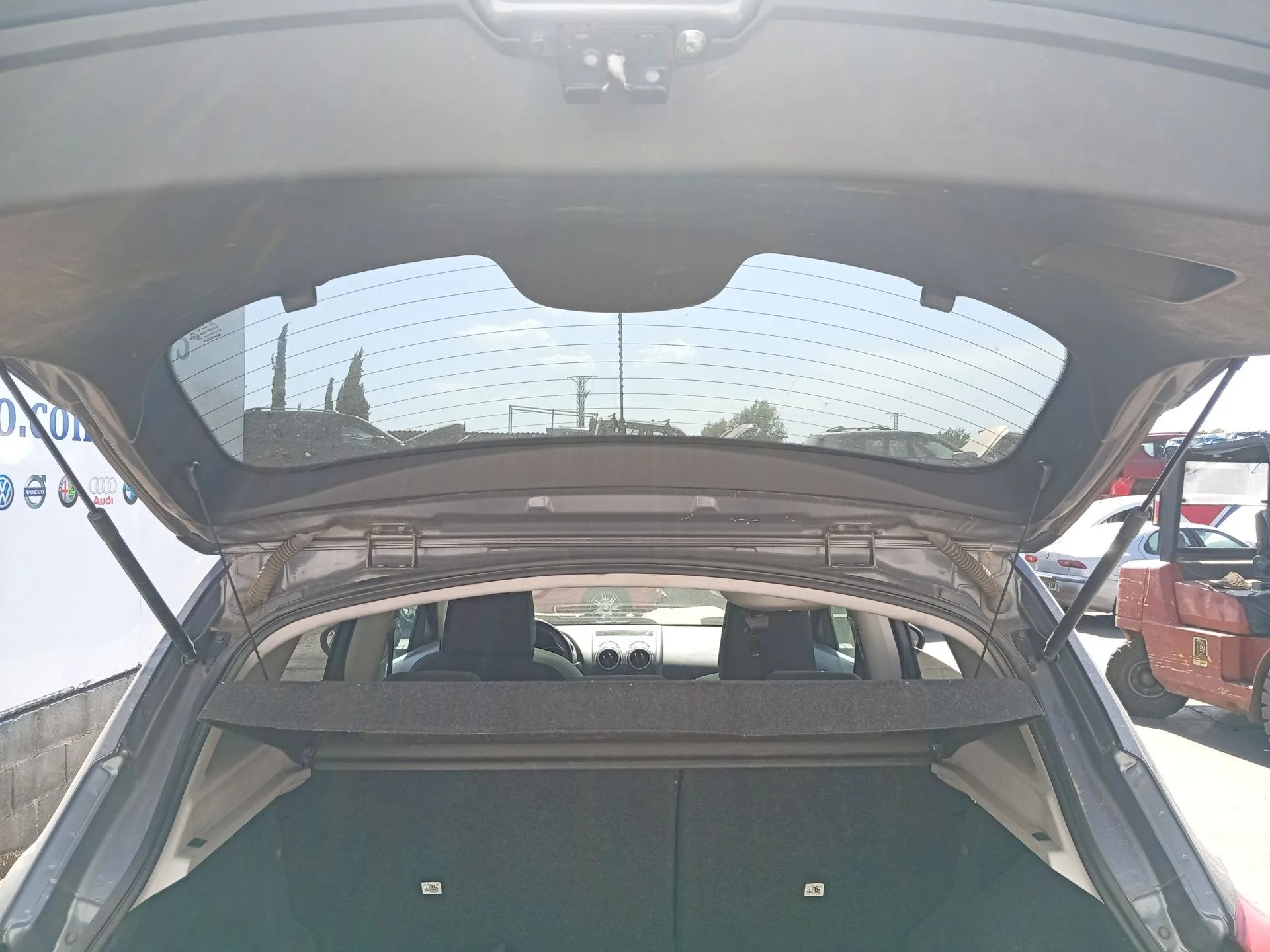 Amortiguadores Maletero / Porton para Nissan Qashqai I (J10, Nj10)