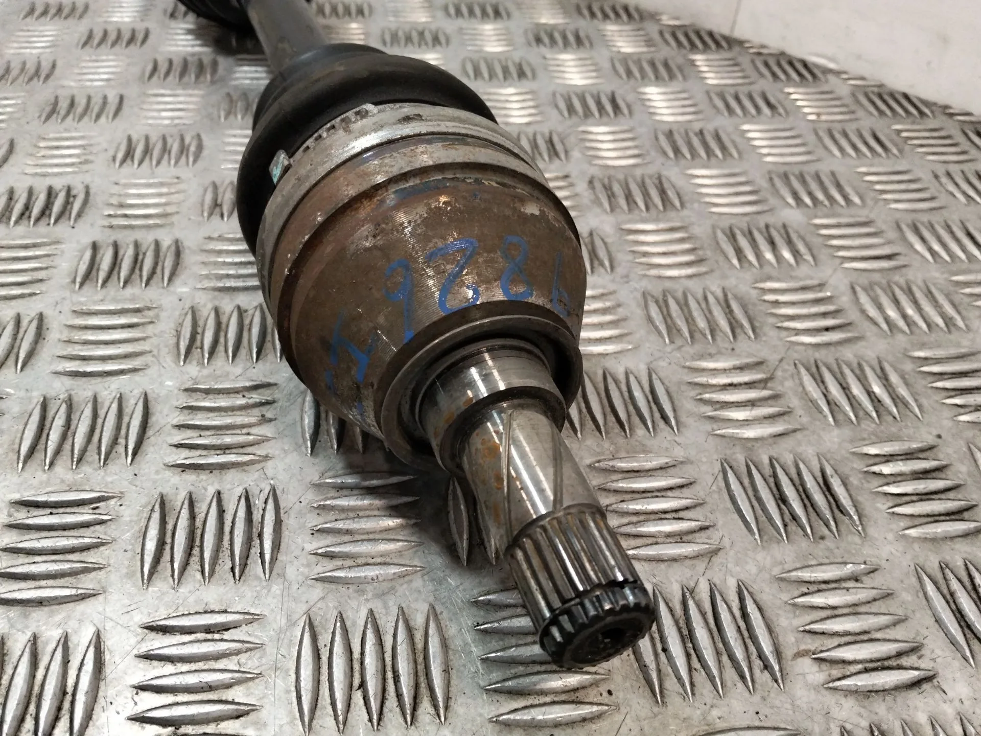 Transmision Delantera Izquierda para Opel Astra H Gtc (A04)