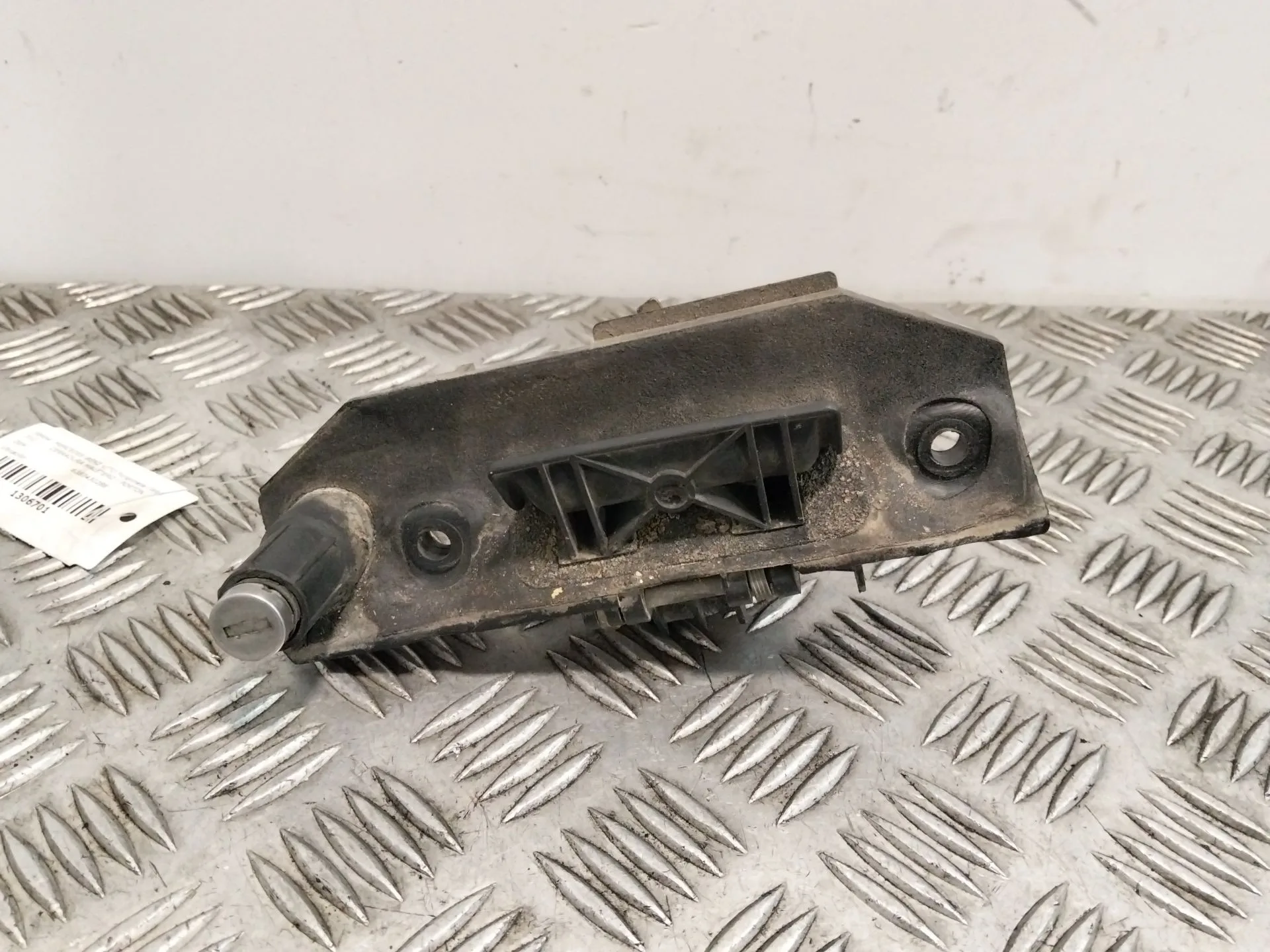 Cerradura Maletero / Porton para Mercedes-Benz Vito Furgoneta (W638)