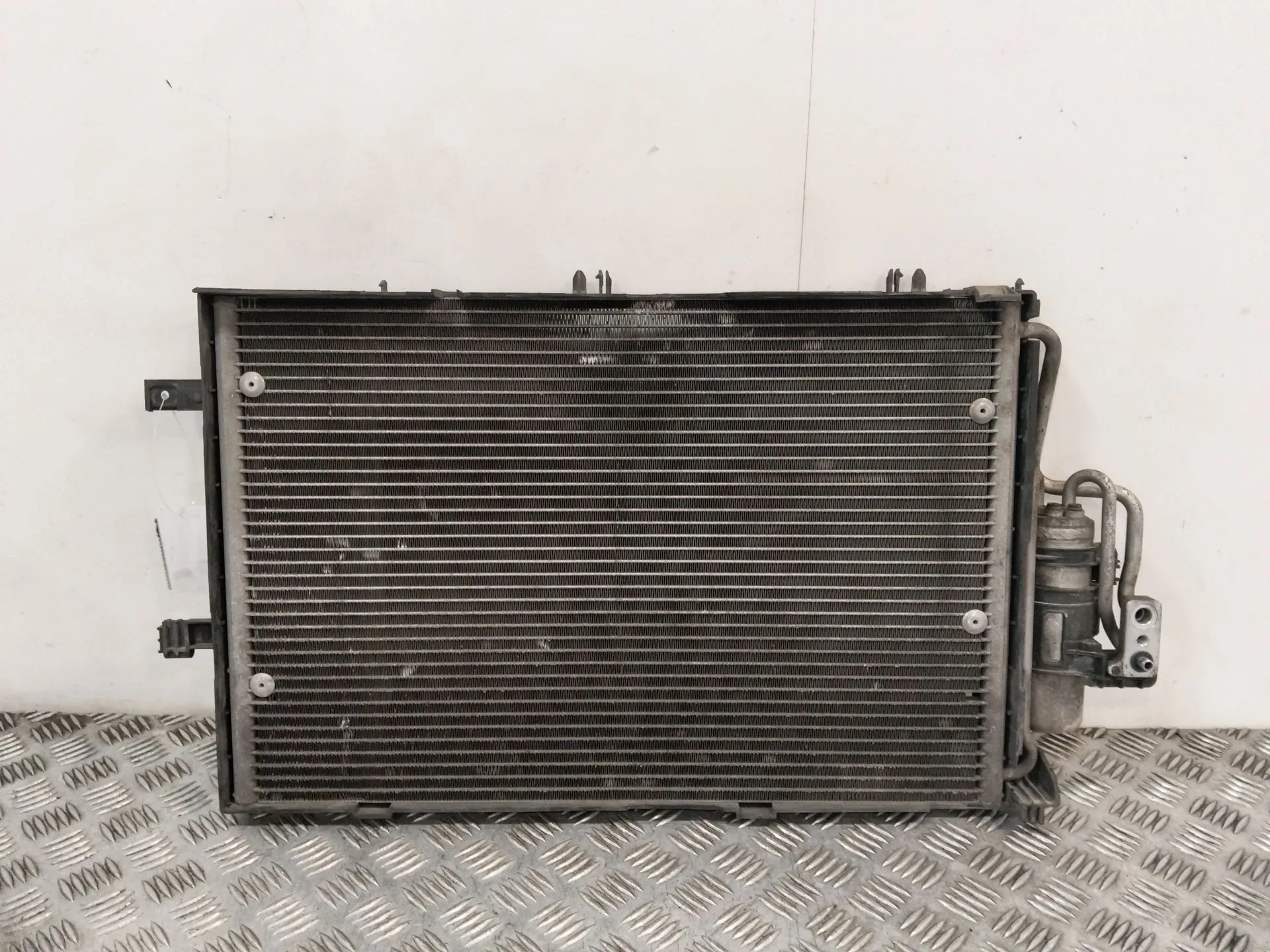 Condensador / Radiador Aire Acondicionado para Opel Corsa C (X01)