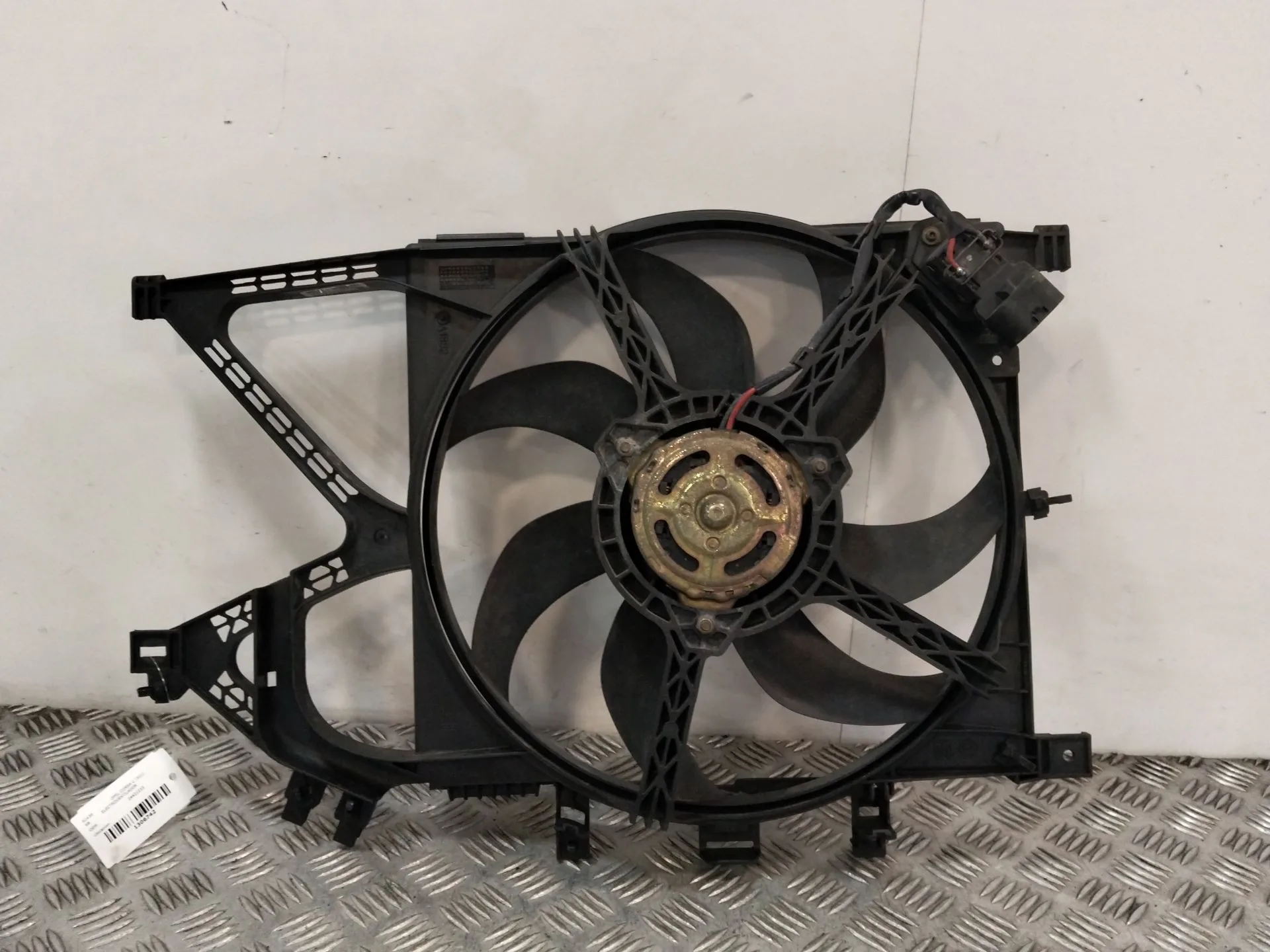 Electroventilador para Opel Corsa C (X01)