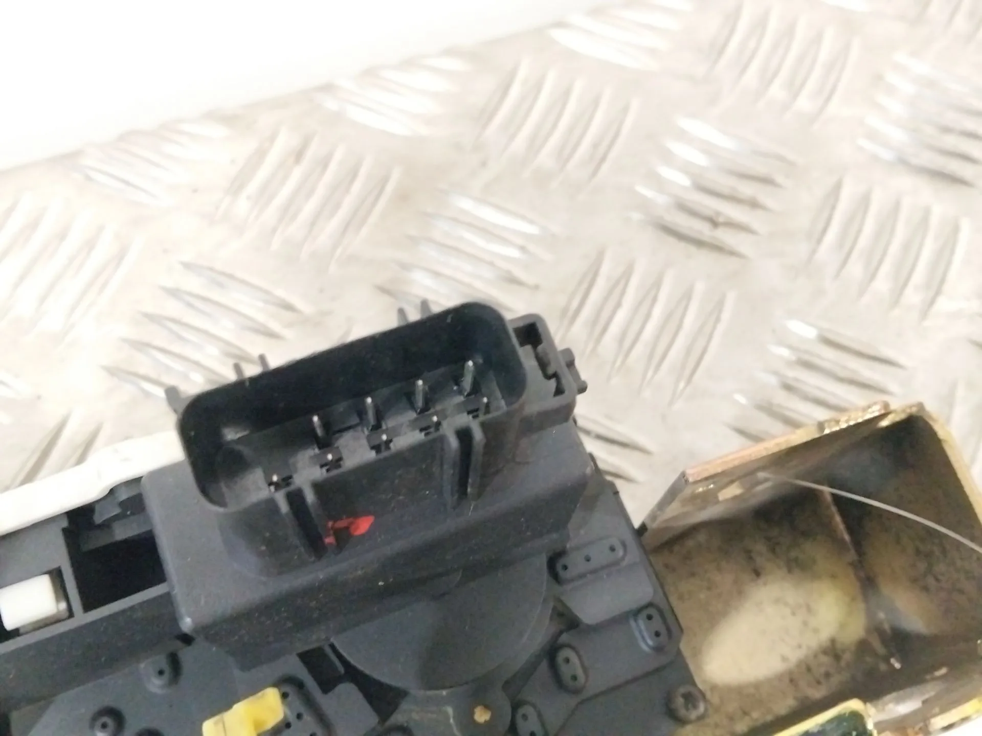 Cerradura Puerta Delantera Derecha para Ford Transit Connect (P65_, P70_, P80_)