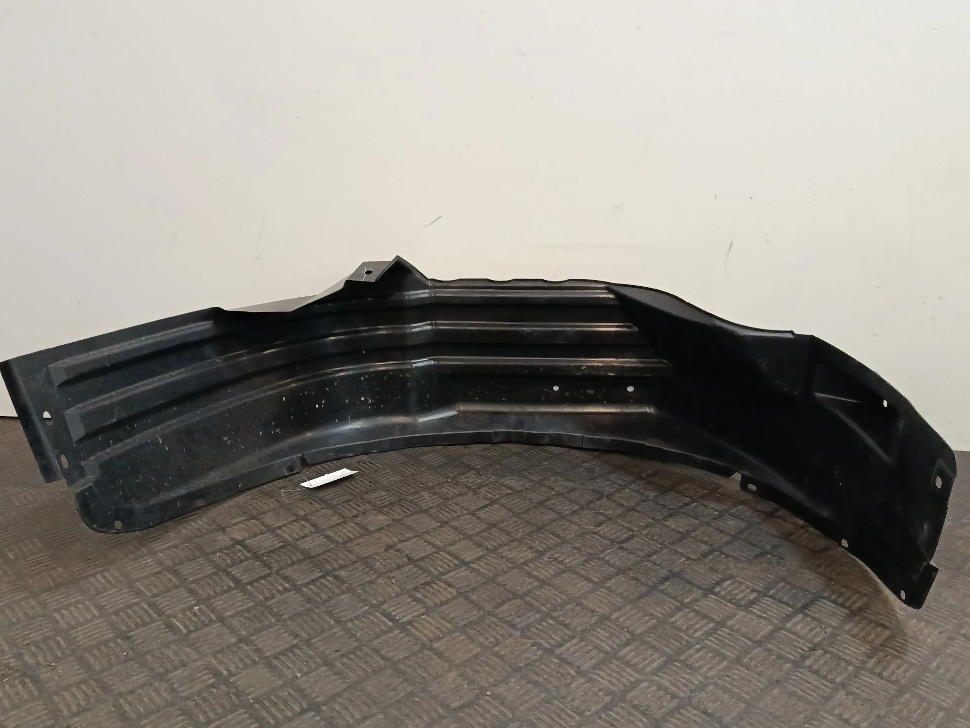 Plastico Paso Rueda Trasero Derecho para Isuzu D-Max Ii (Tfr, Tfs)