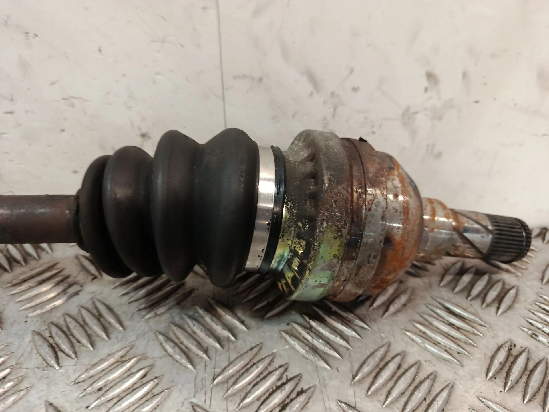 Transmision Delantera Izquierda para Daewoo Lanos (Klat)