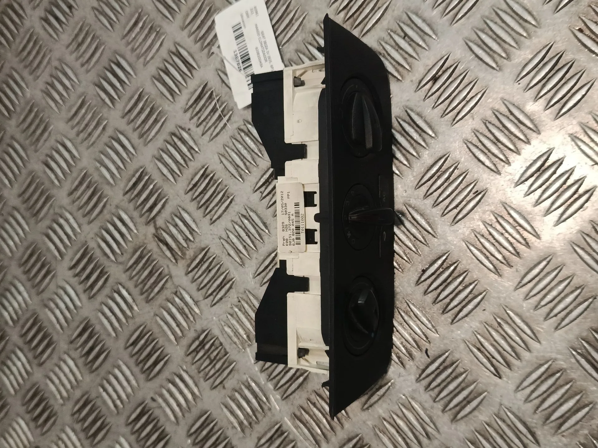 Mando Climatizador para Seat Ibiza Iv (6J5, 6P1)