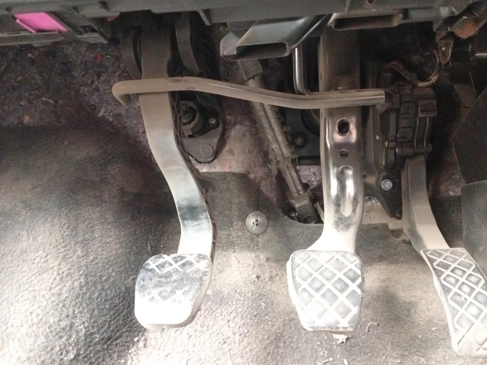 Pedal Embrague para Seat Ibiza Iv (6J5, 6P1)