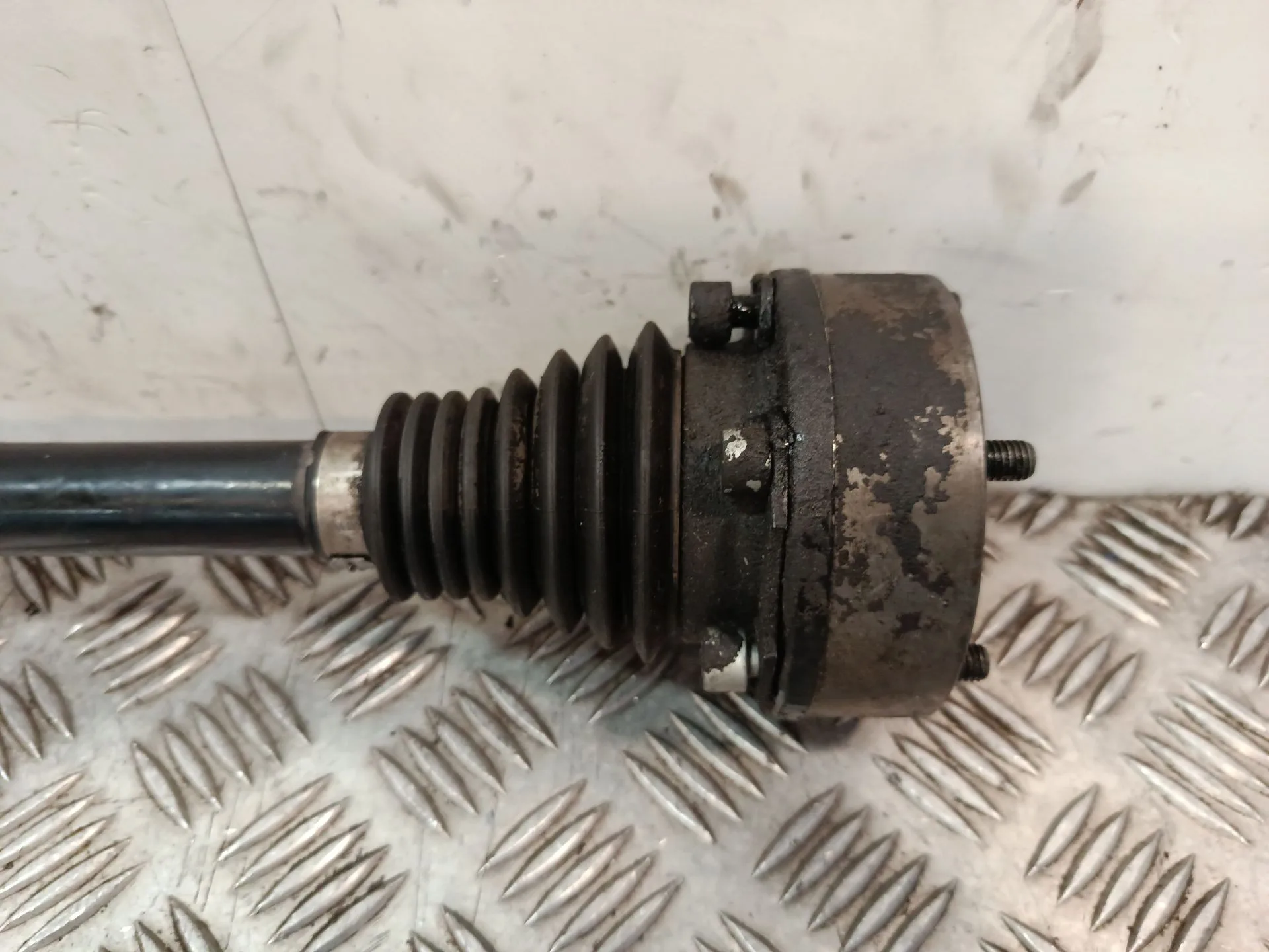 Transmision Delantera Izquierda para Audi A3 (8P1)