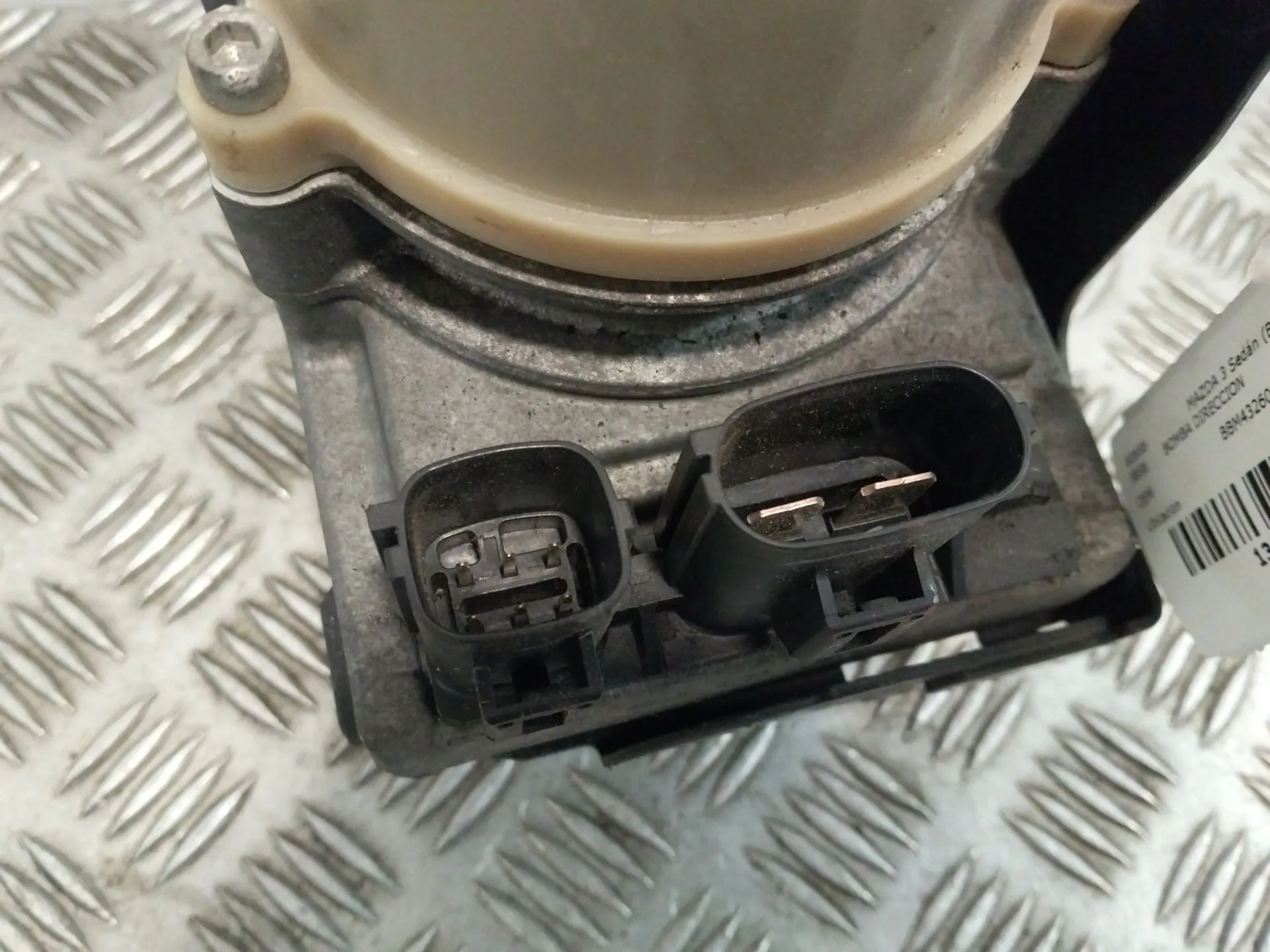 Bomba Direccion para Mazda 3 Sedan (Bl)