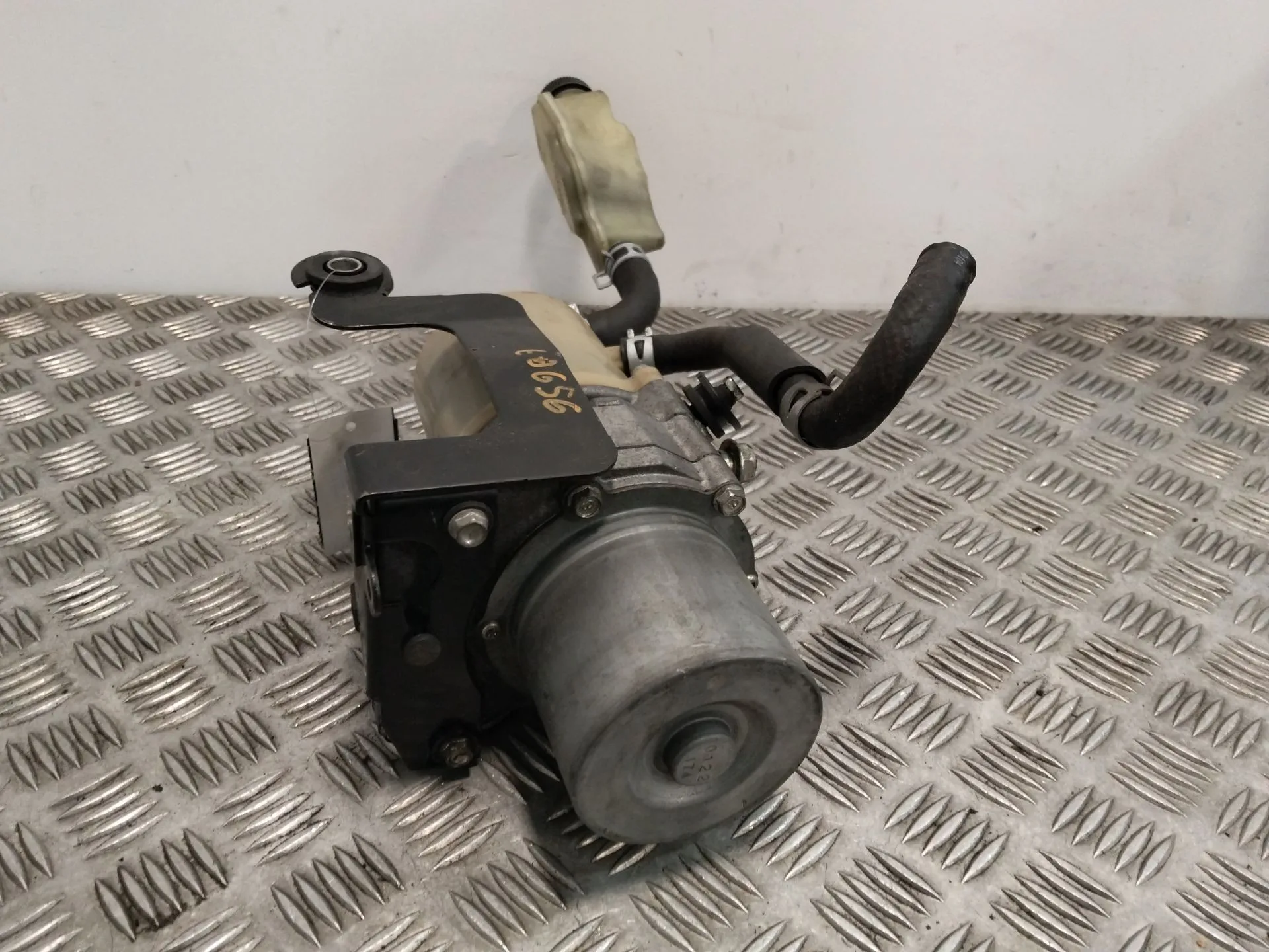 Bomba Direccion para Mazda 3 Sedan (Bl)