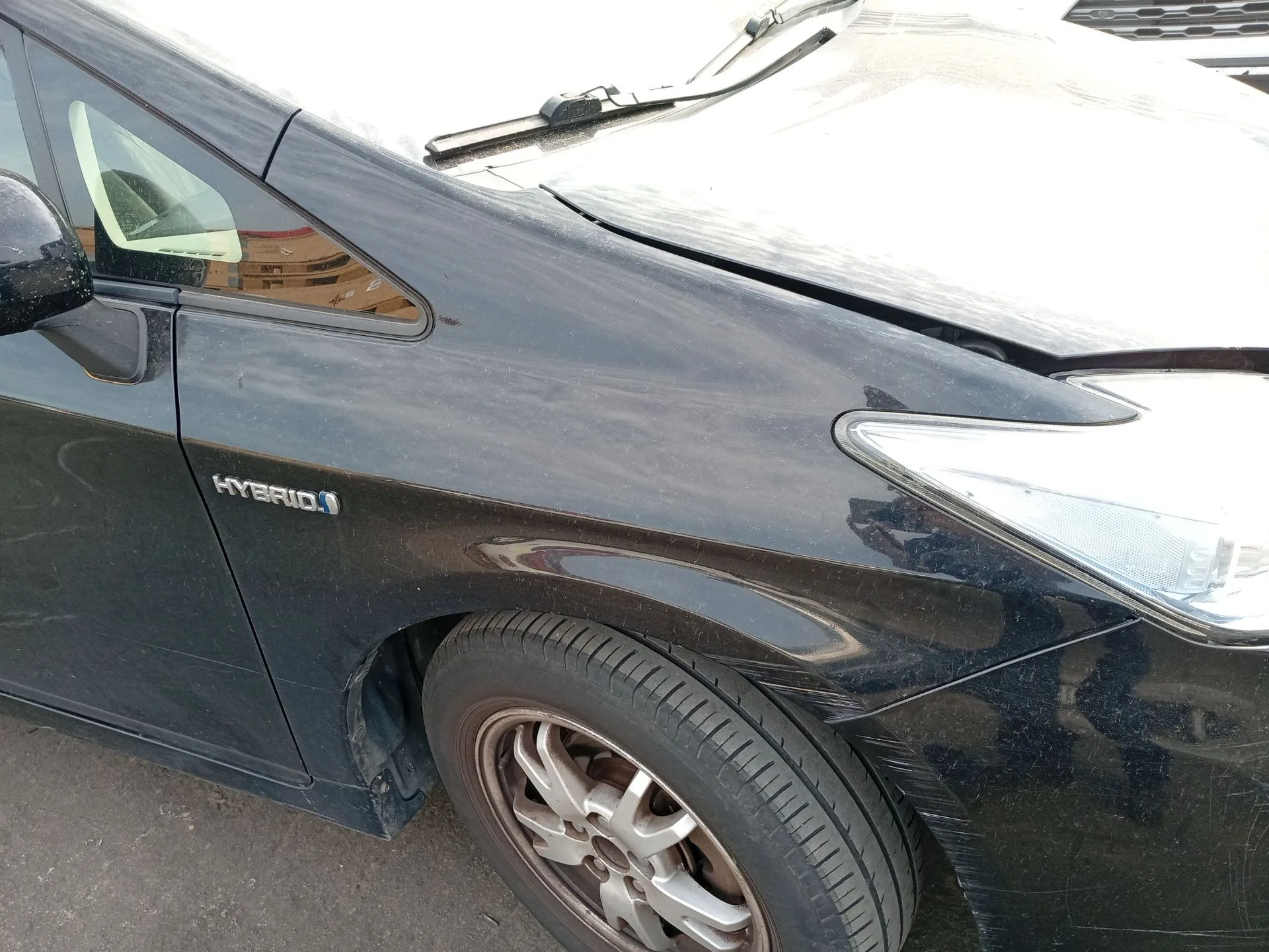 Aleta Delantera Derecha para Toyota Prius (_W3_)
