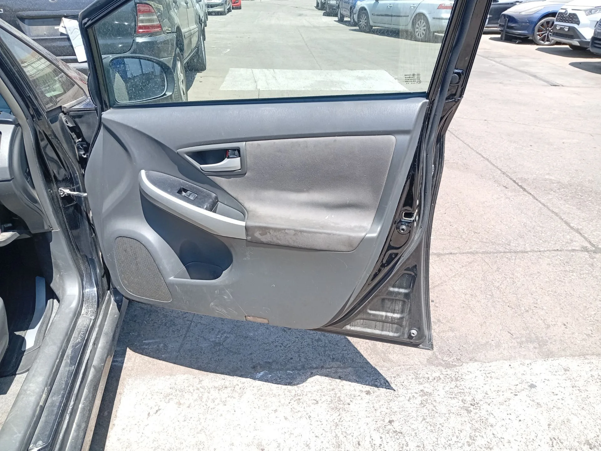 Guarnecido Puerta Delantera Derecha para Toyota Prius (_W3_)
