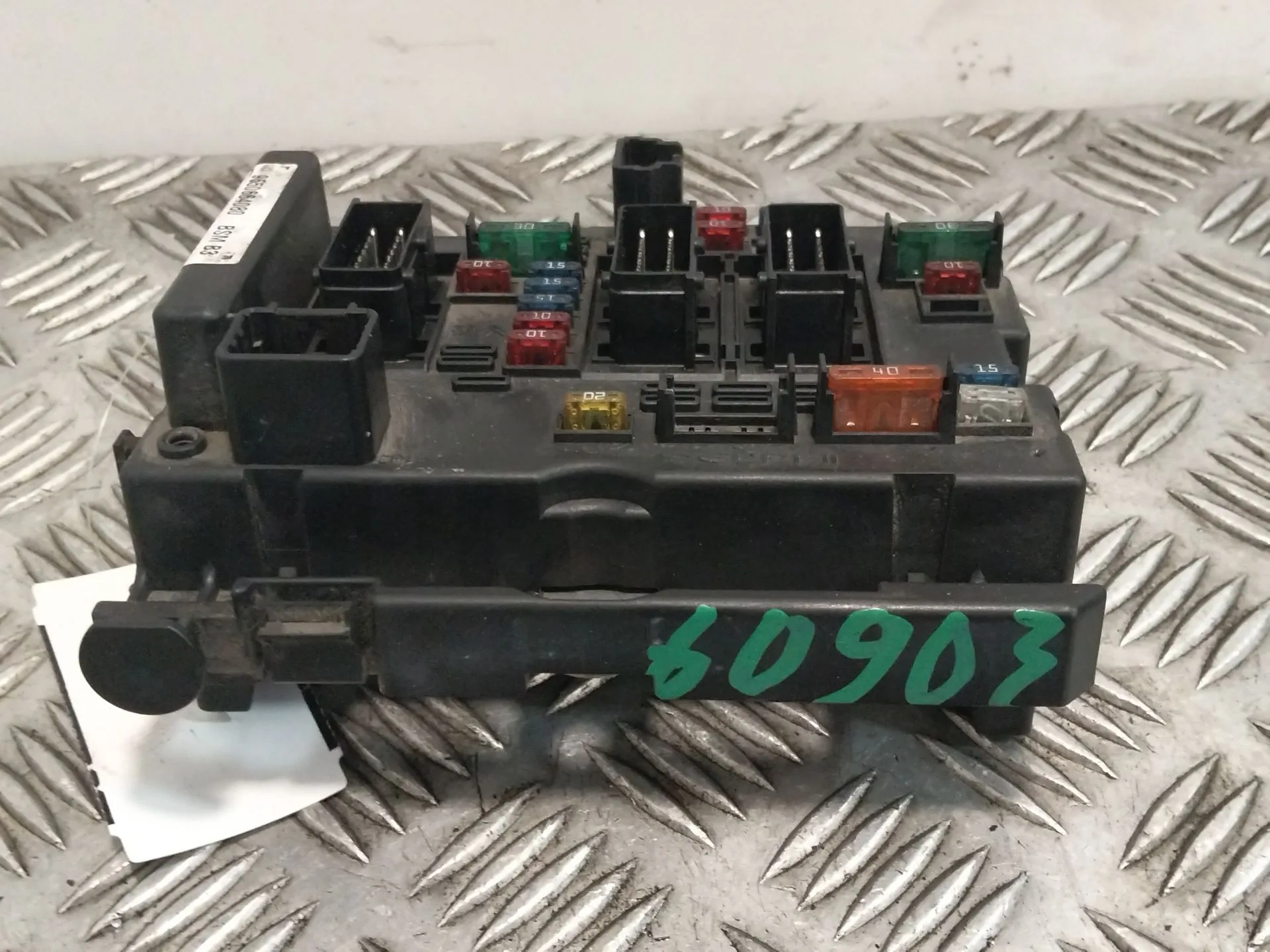Caja Reles / Fusibles para Peugeot 307 (3A/C)