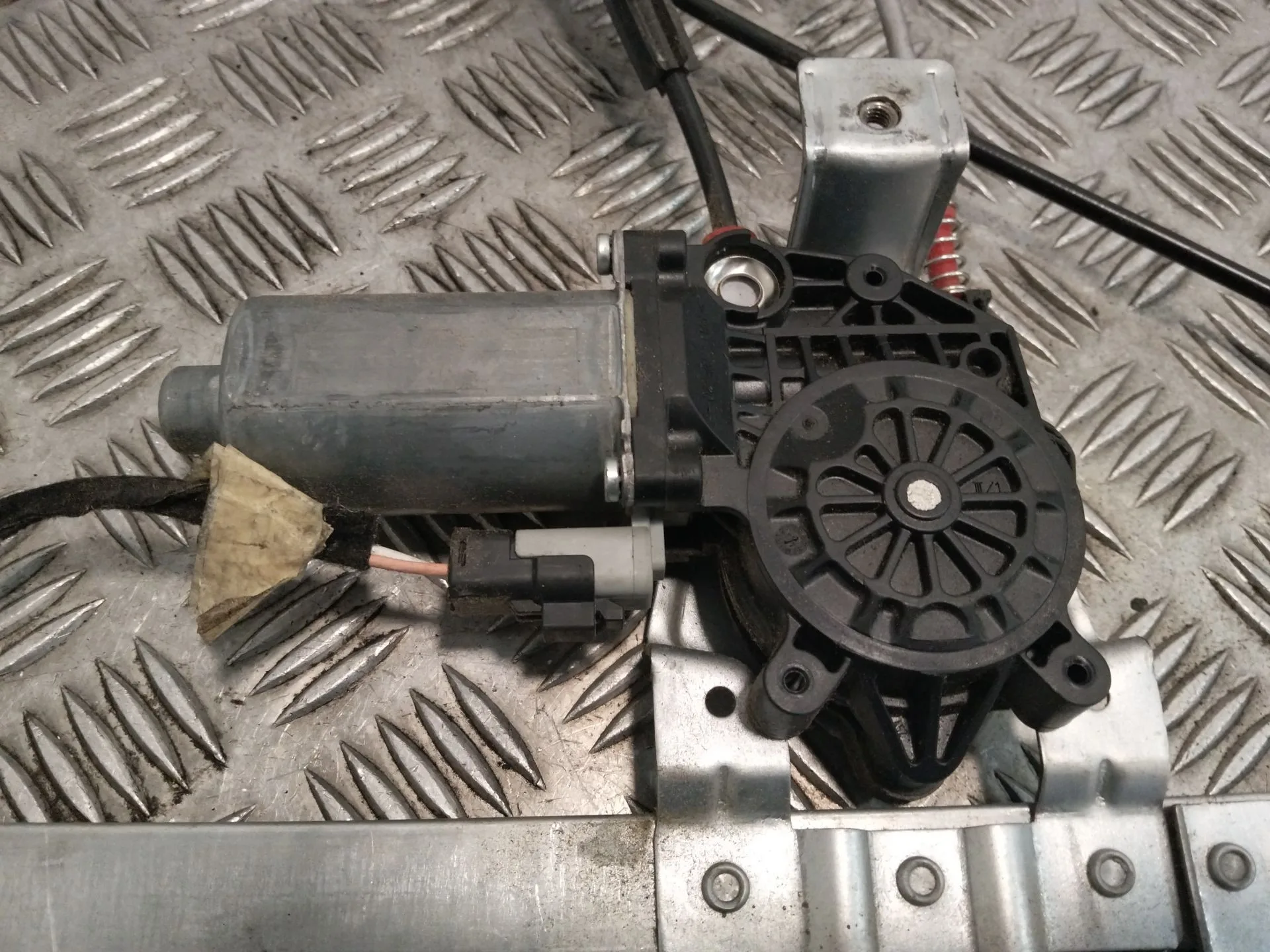 Elevalunas Delantero Izquierdo para Citroën Berlingo / Berlingo First Furgoneta/Monovolumen (M_)