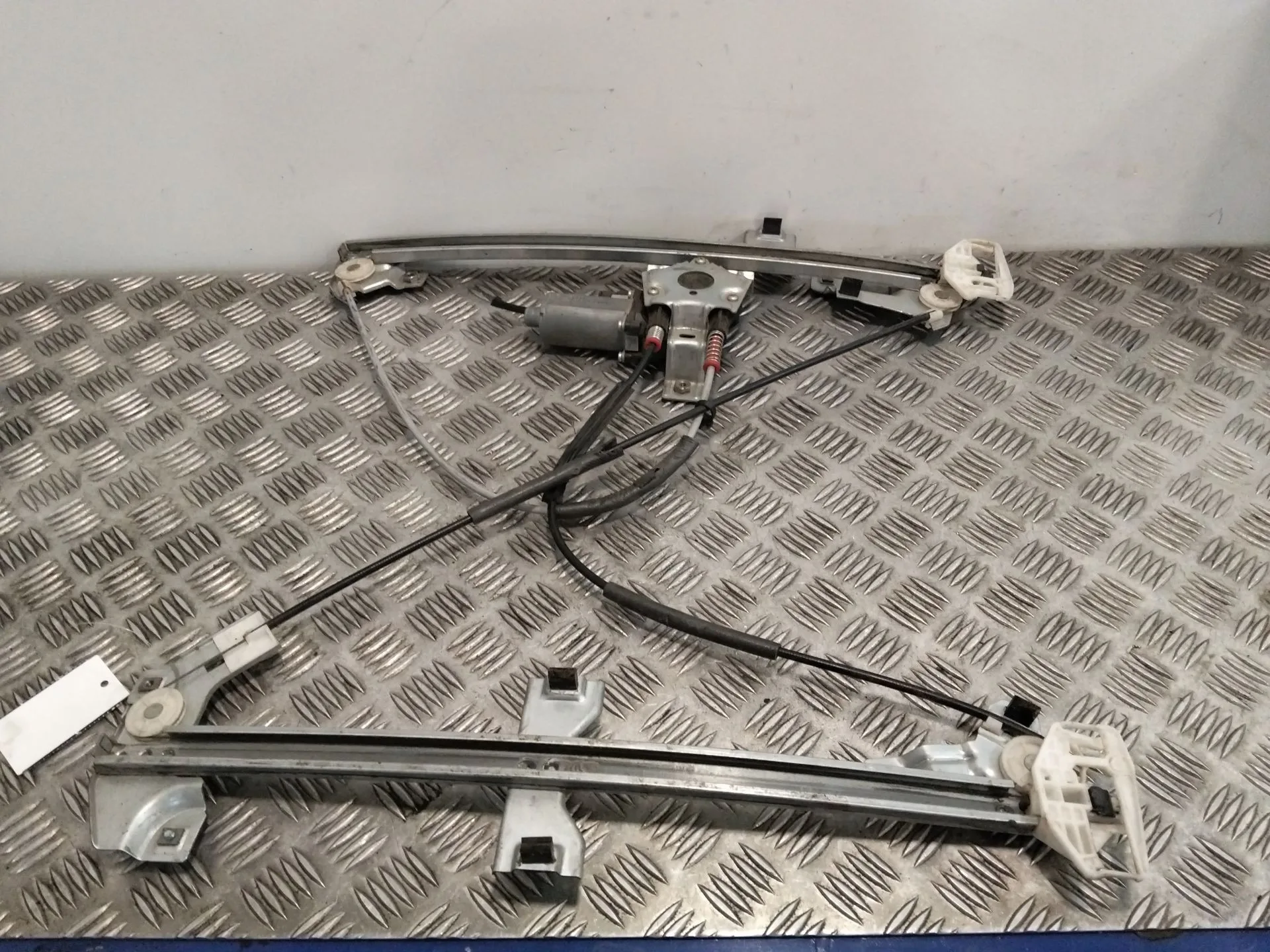 Elevalunas Delantero Izquierdo para Citroën Berlingo / Berlingo First Furgoneta/Monovolumen (M_)
