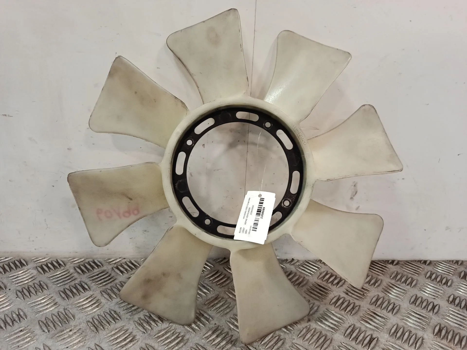 Aspas Ventilador para Hyundai H350 Furgoneta