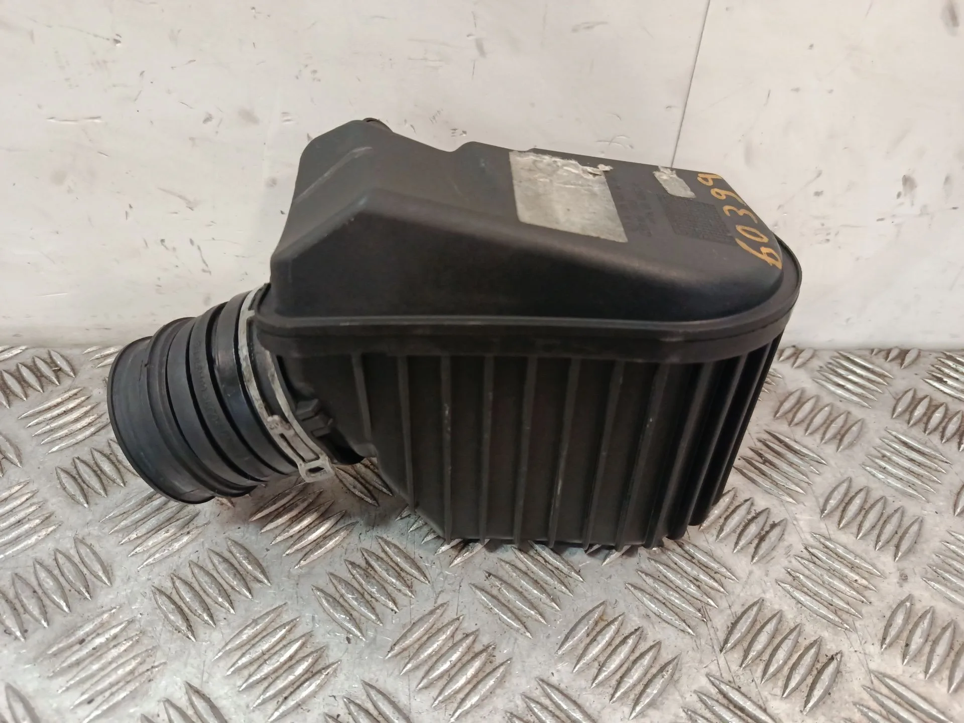 Soporte Filtro Aire para Mercedes-Benz Clase C (W203)