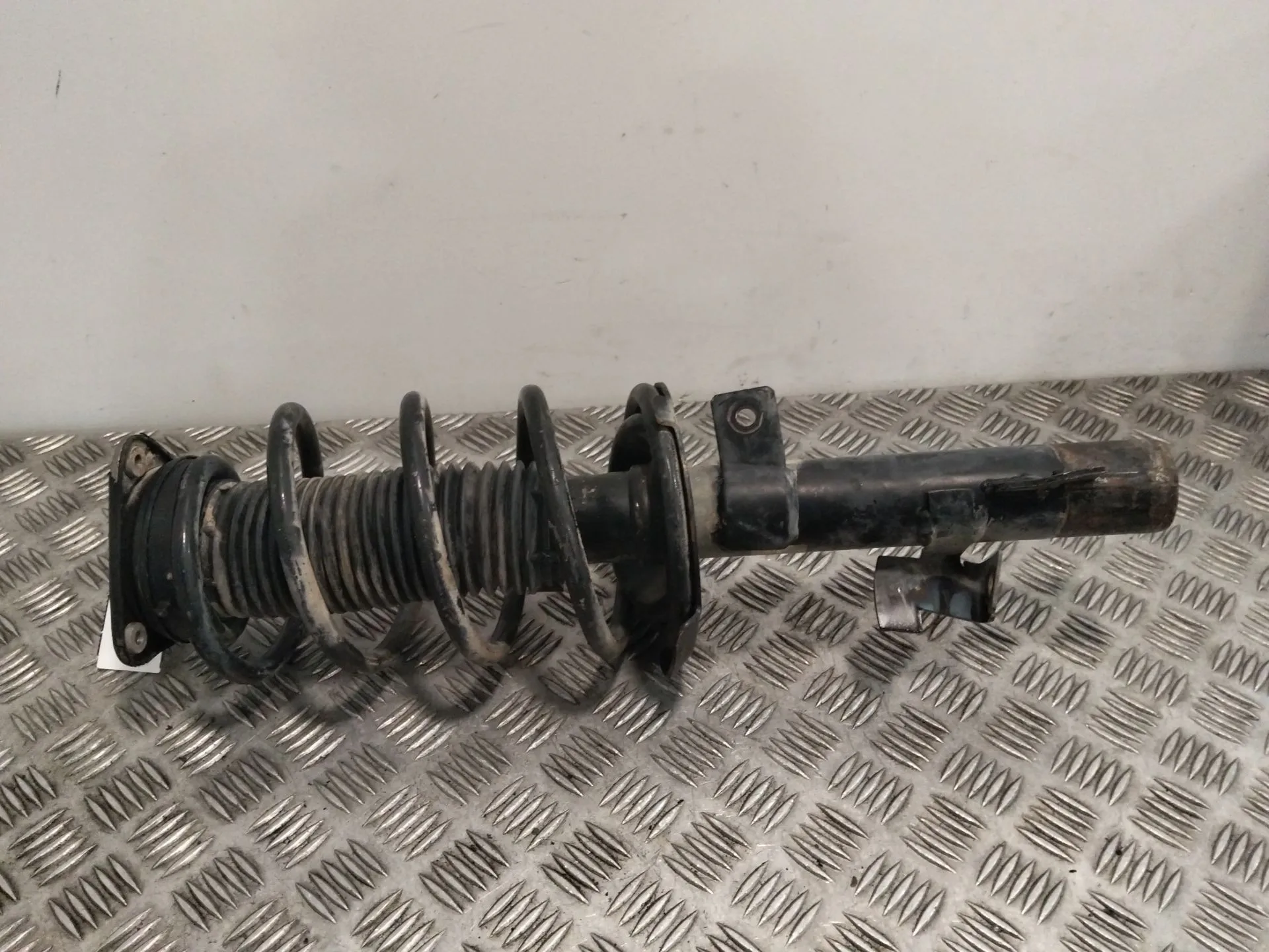 Amortiguador Delantero para Ford Focus C-Max (Dm2)