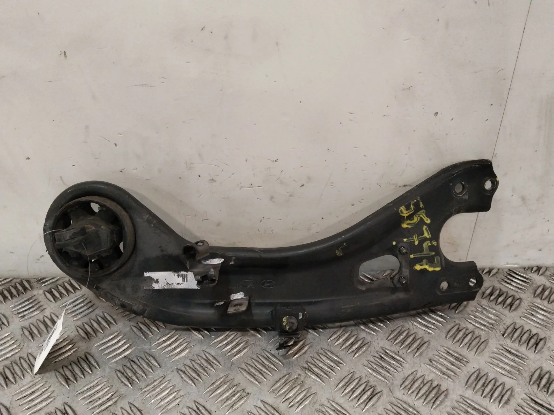 Brazo Suspension Inferior Trasero Derecho para Hyundai Ix35