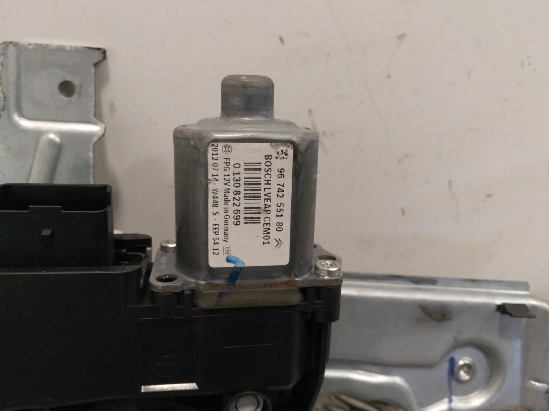 Elevalunas Trasero Izquierdo para Peugeot 208 I (Ca_, Cc_)